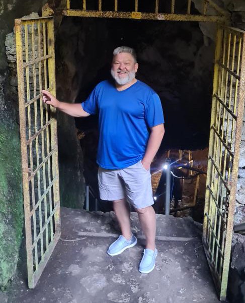 Advisor - Ian Thompson