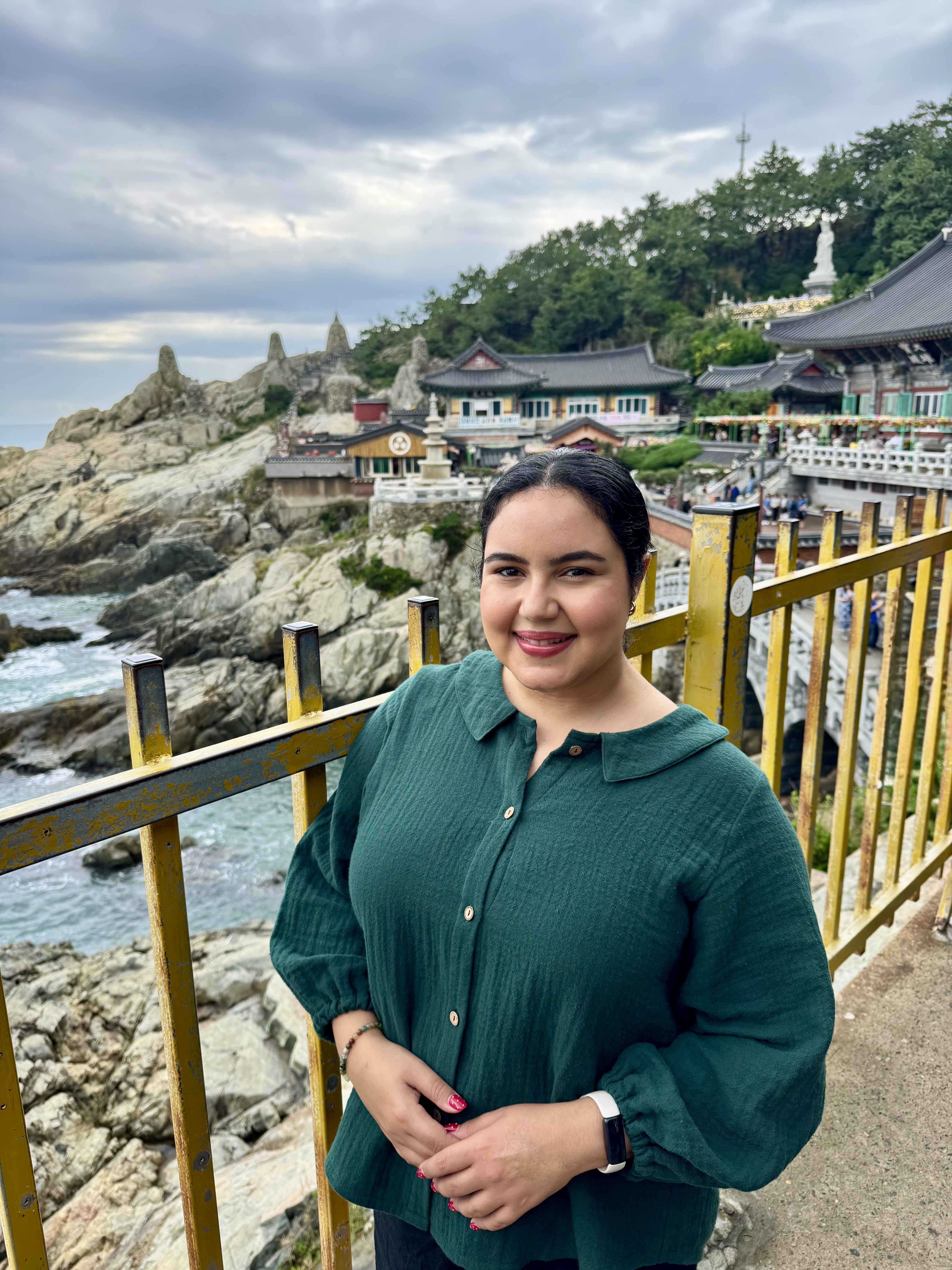 Advisor - Dee Fuentes