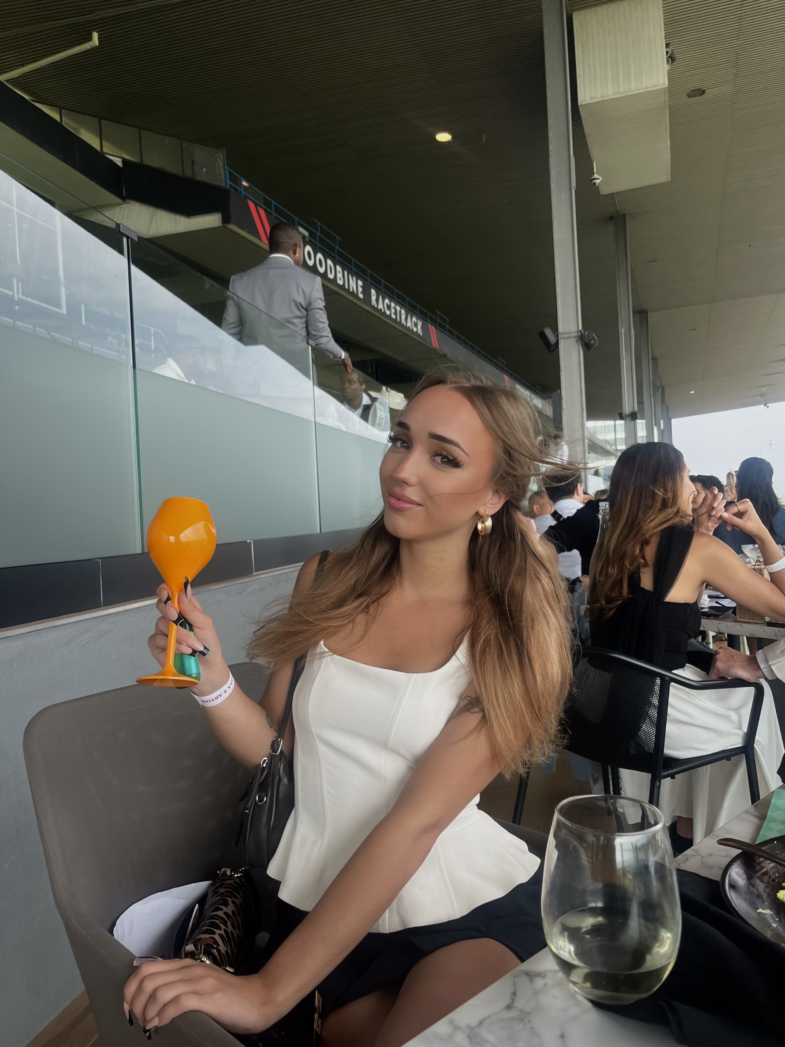 Fora Author - Katarina Banika