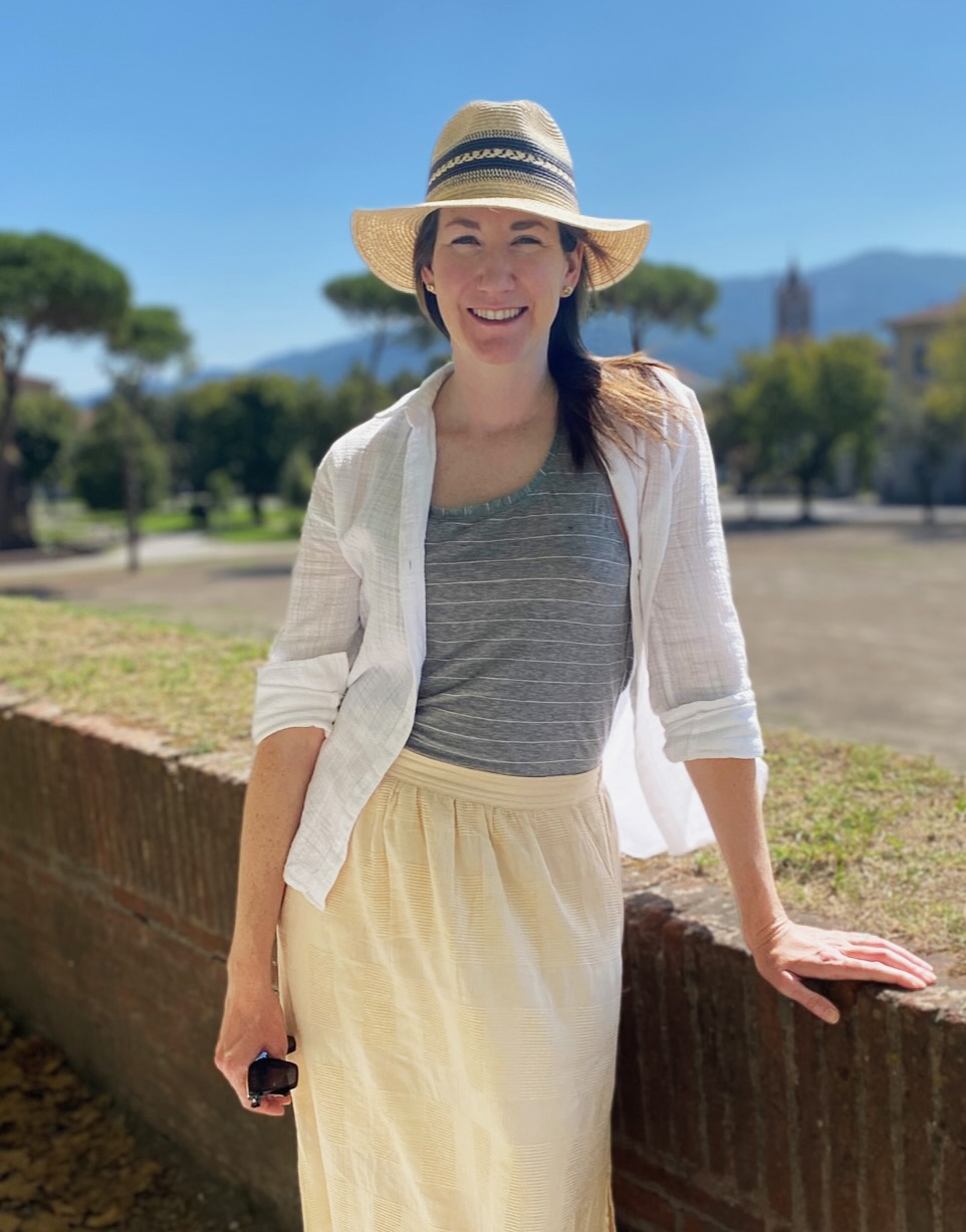 Advisor - Samantha Robinson