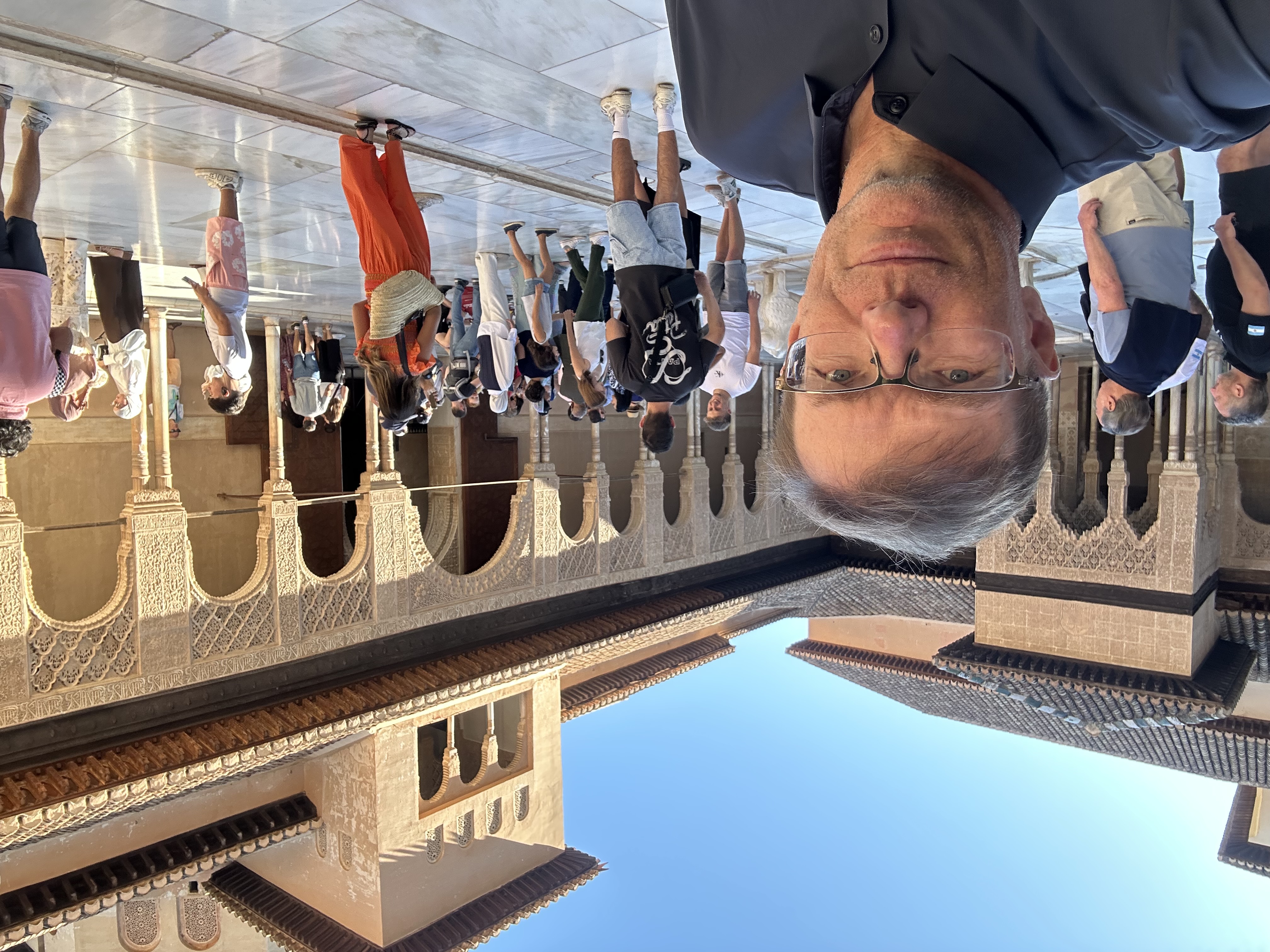 Fora Author - Oliver Weiss