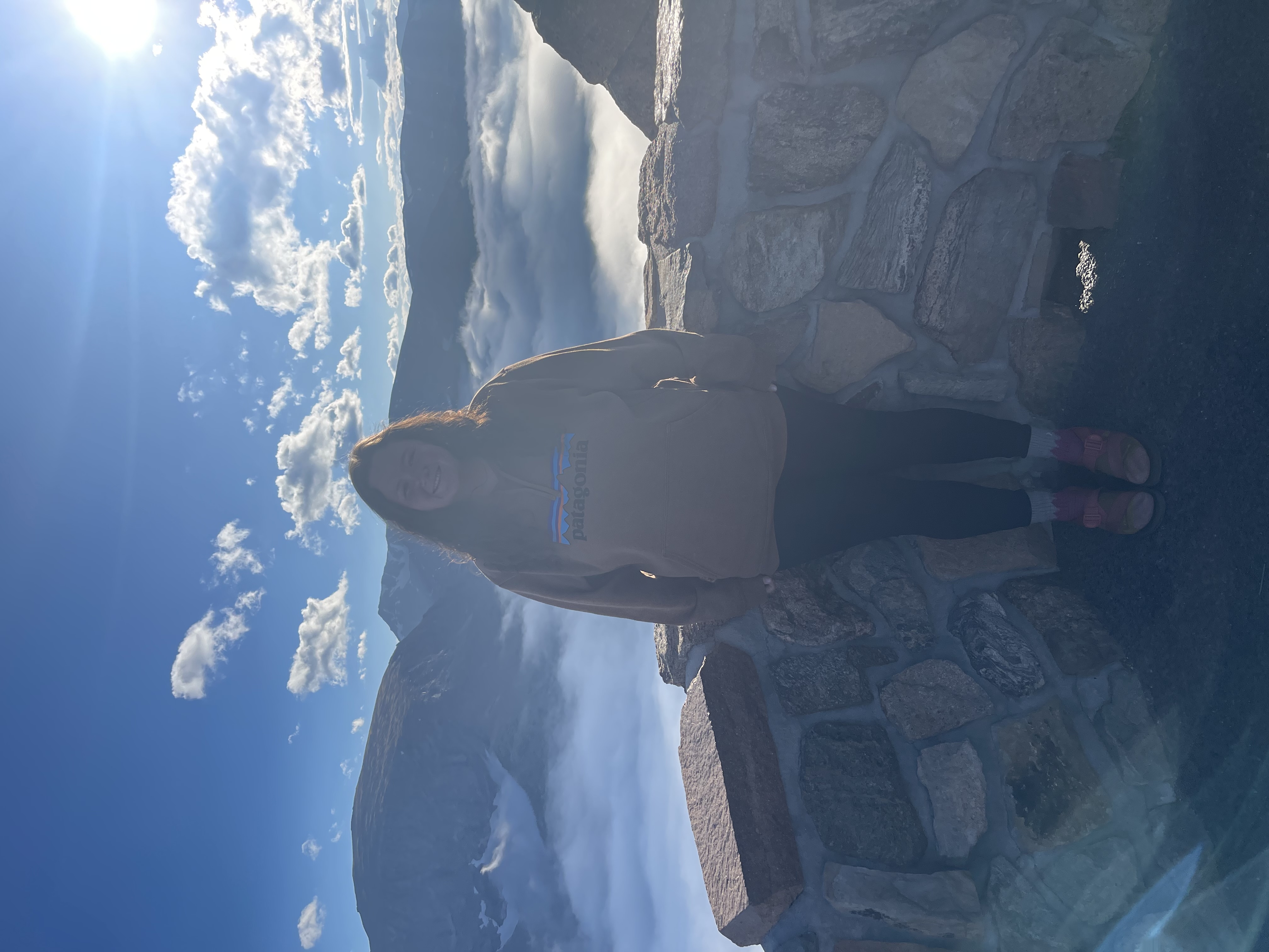 Advisor - Maddie Livingston