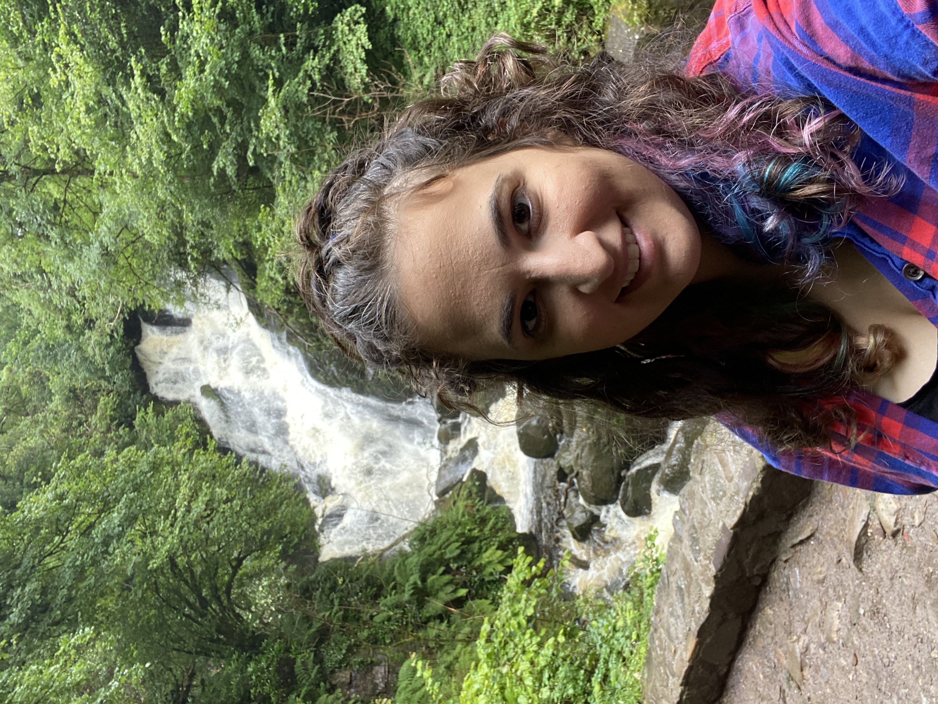 Advisor - Nava Gross