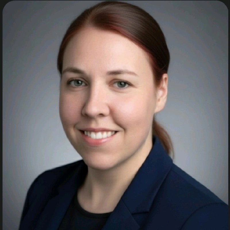 Fora Author - Stephanie Grant