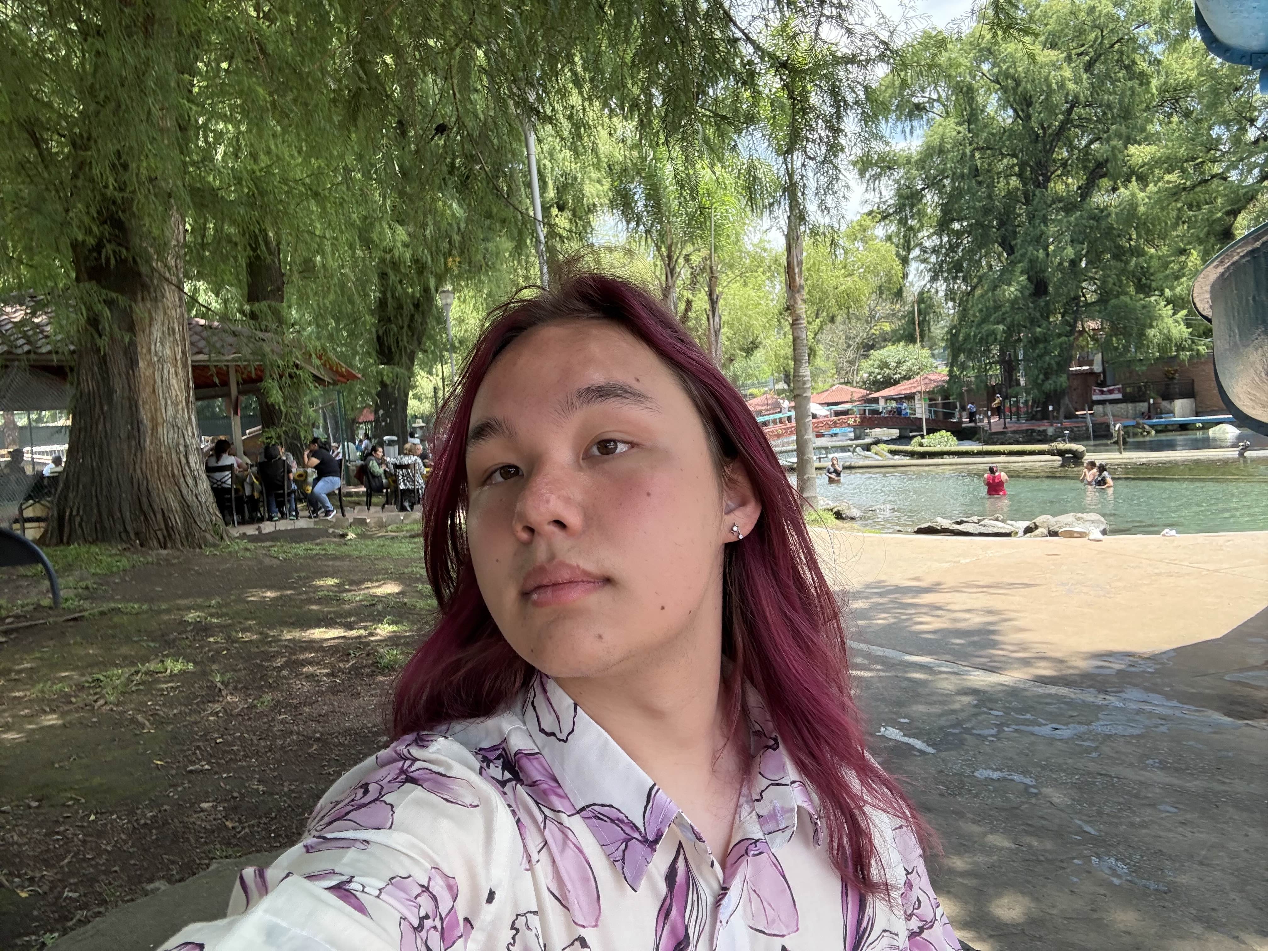 Advisor - Hazel White