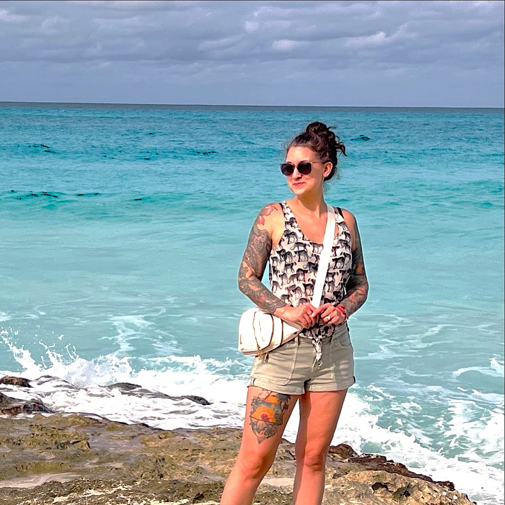 Fora Author - Jess Hunter