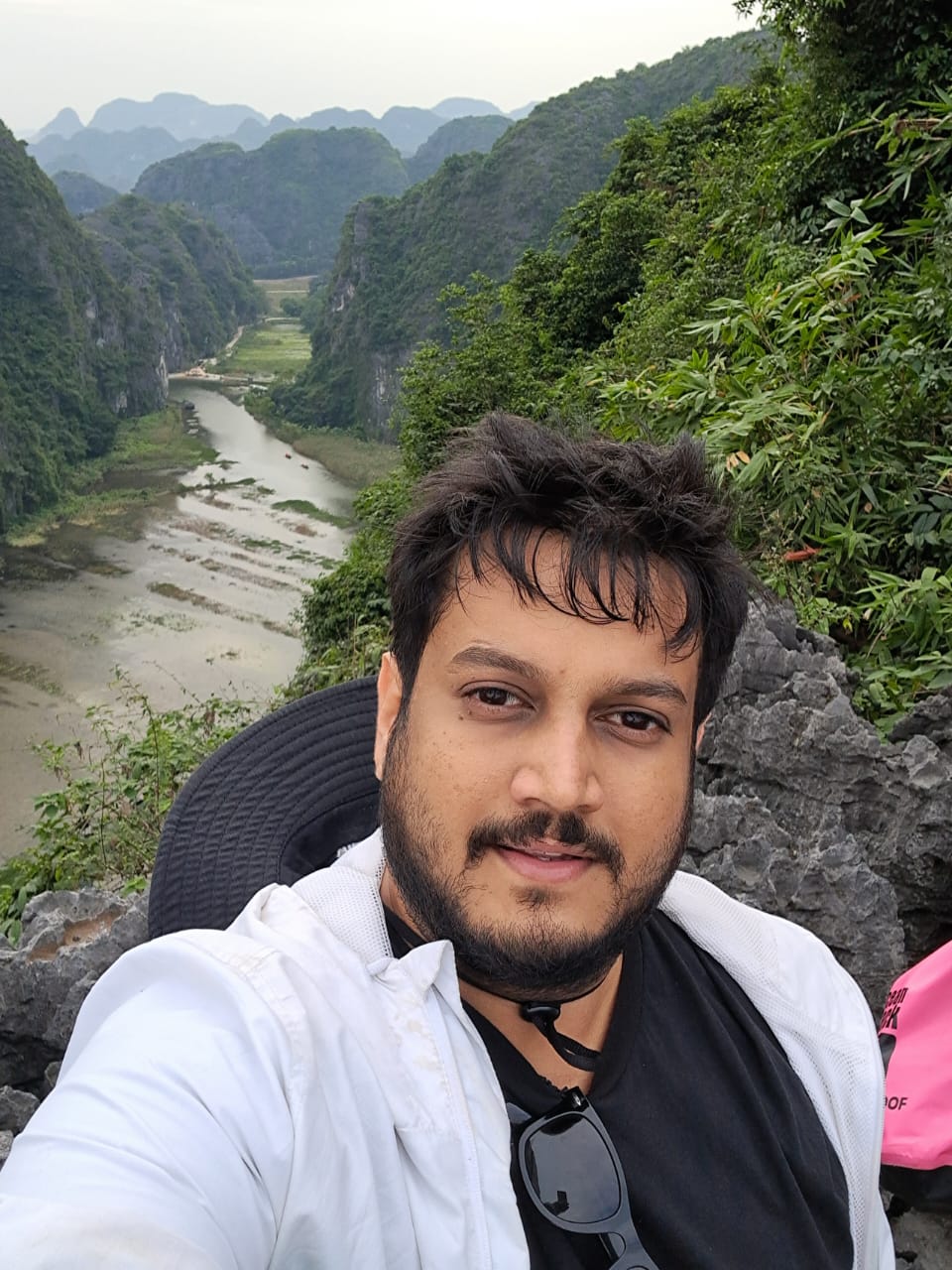 Fora Author - Aaqyl Chagla