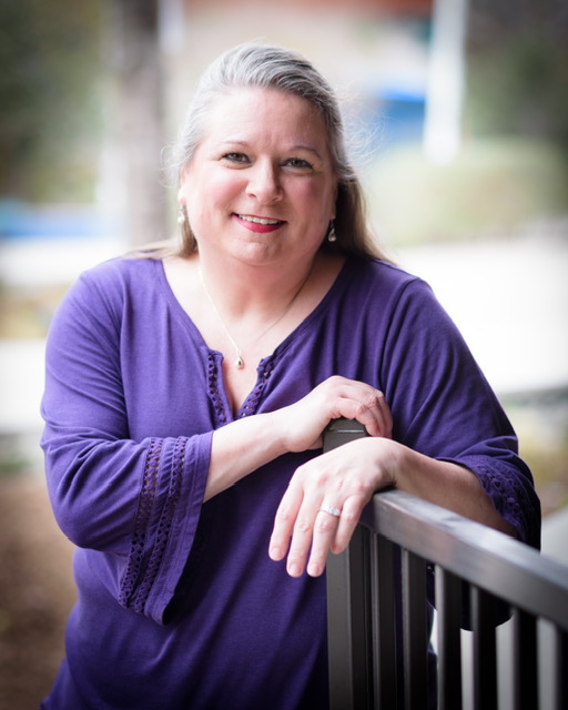 Fora Author - Mary Staples