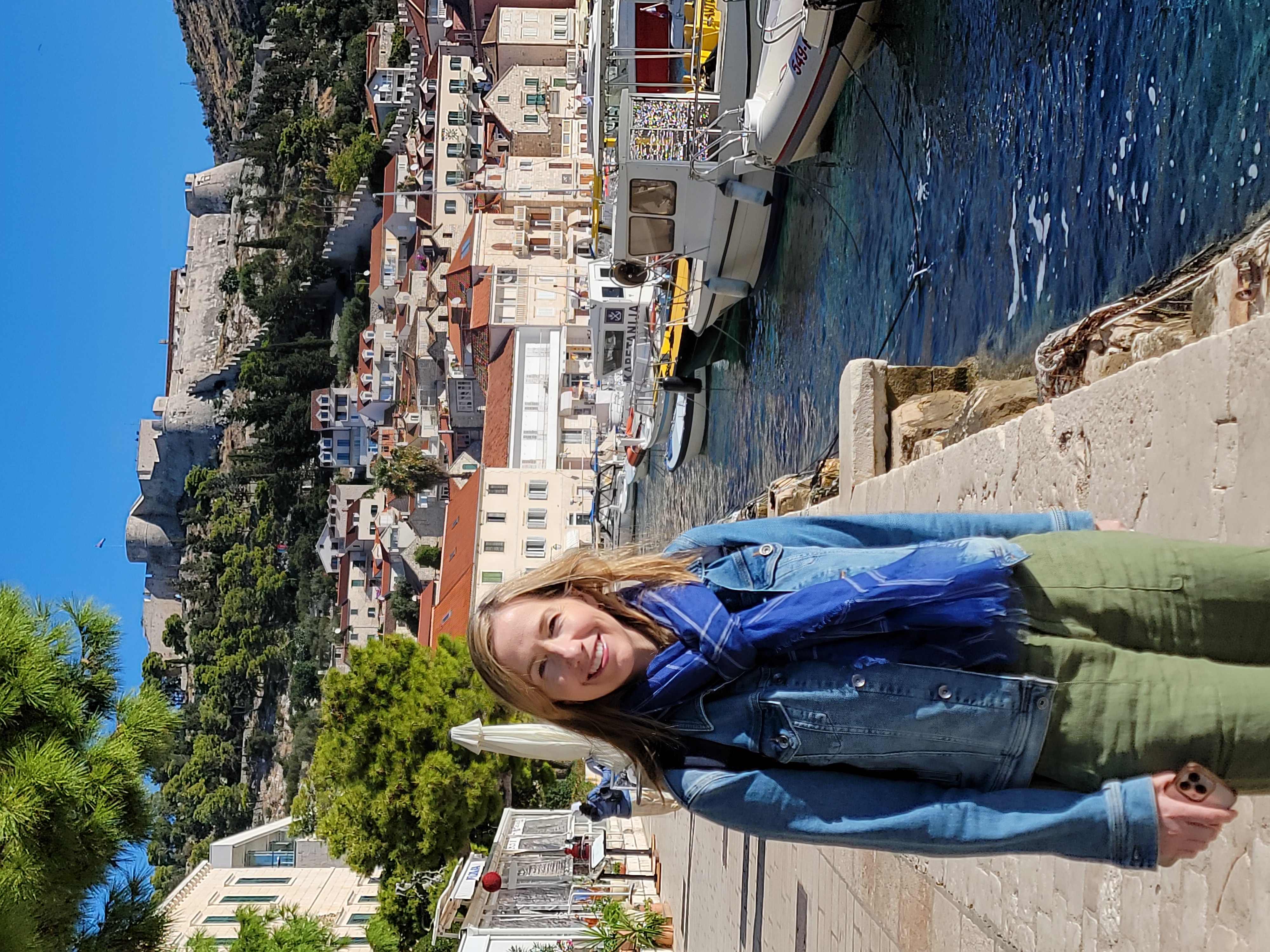 Advisor - Lee Elkins