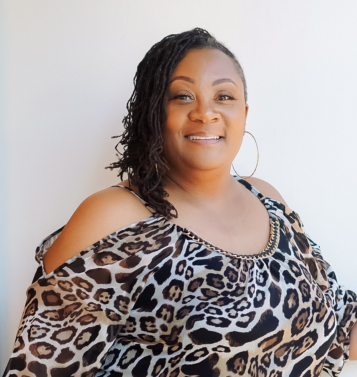 Fora Author - Kendra Newman