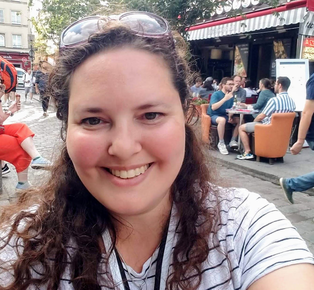 Fora Author - Melissa Wolfe
