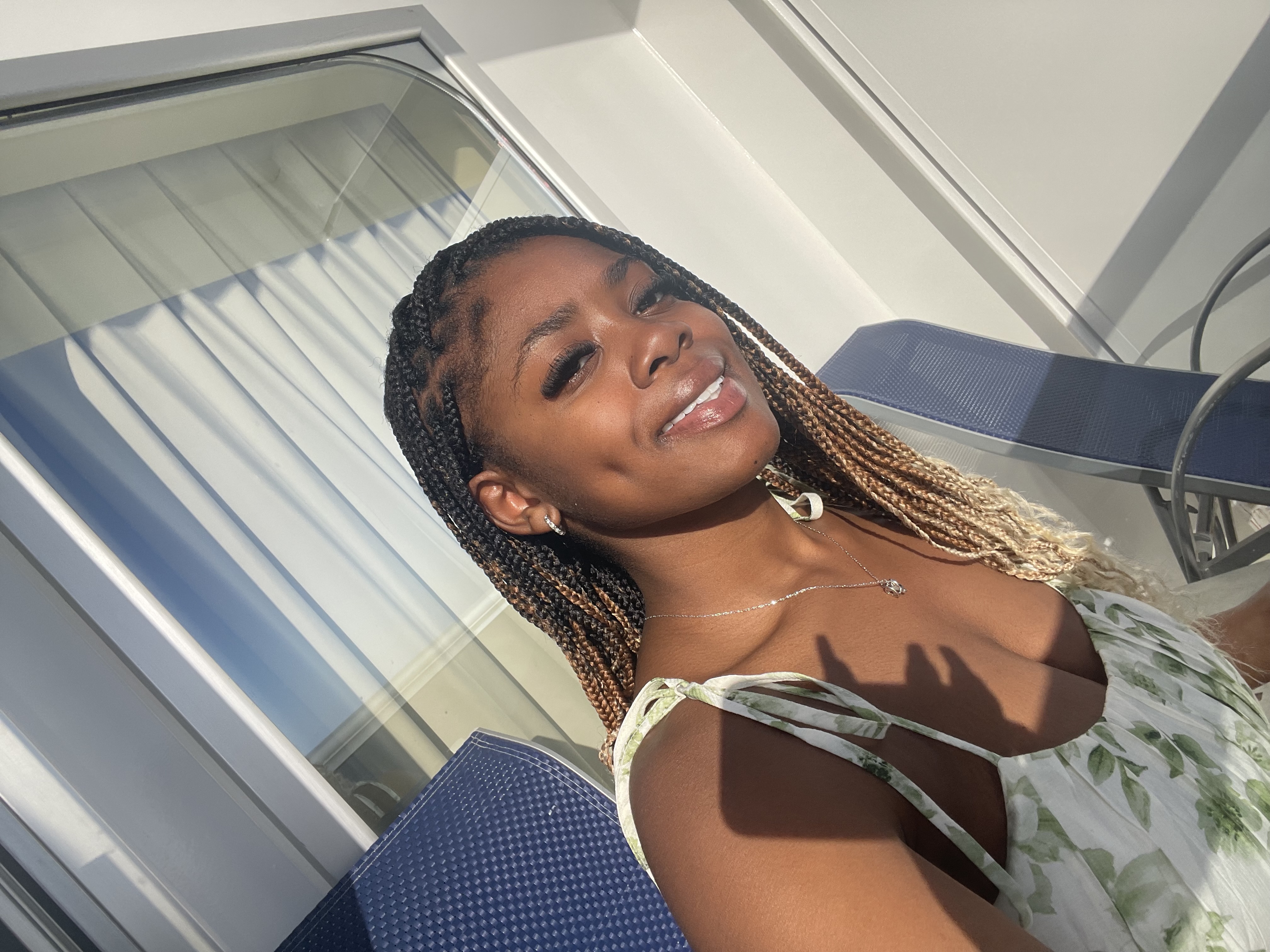 Advisor - Jatania Bradford