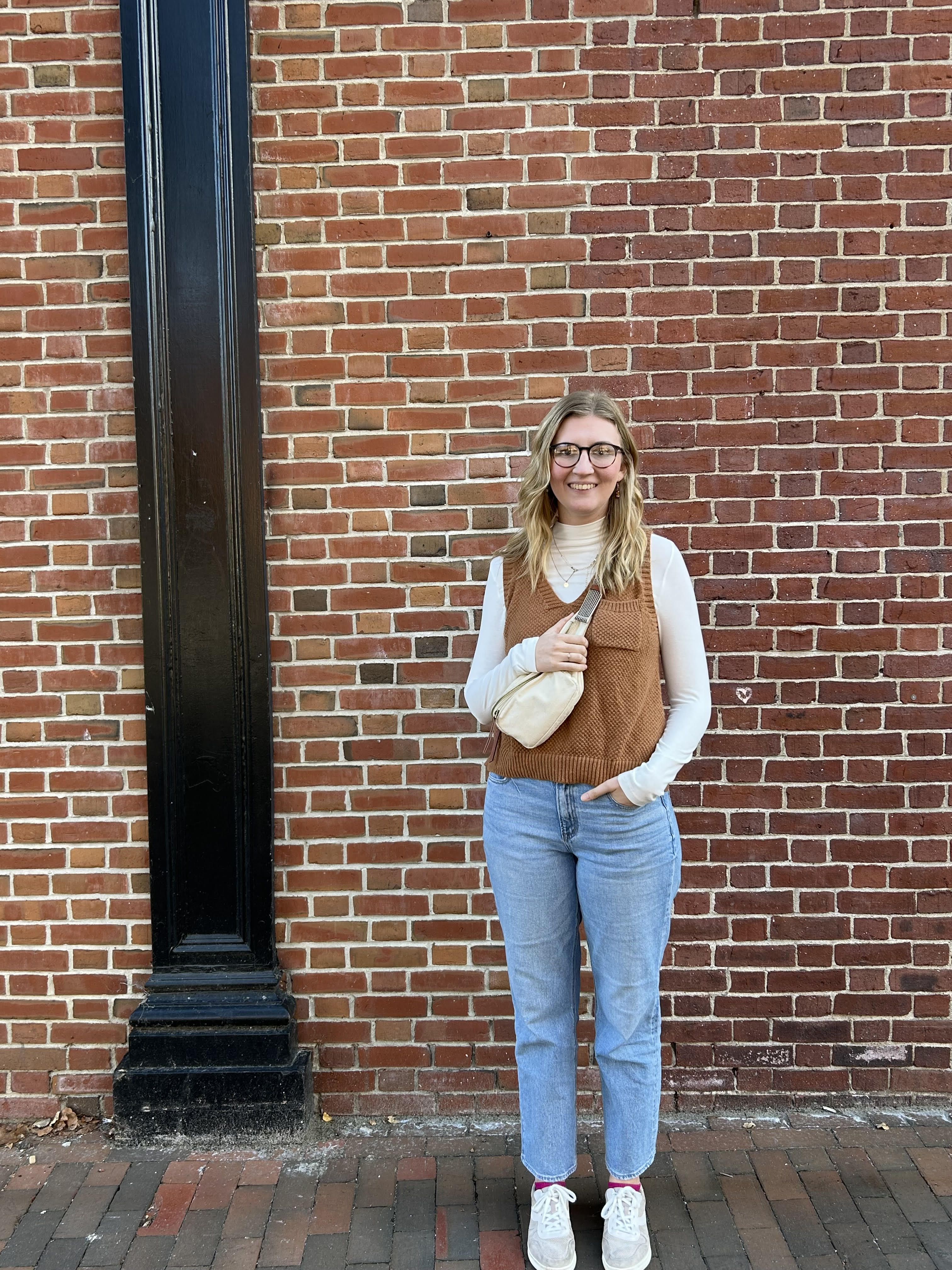 Advisor - Amanda Scott