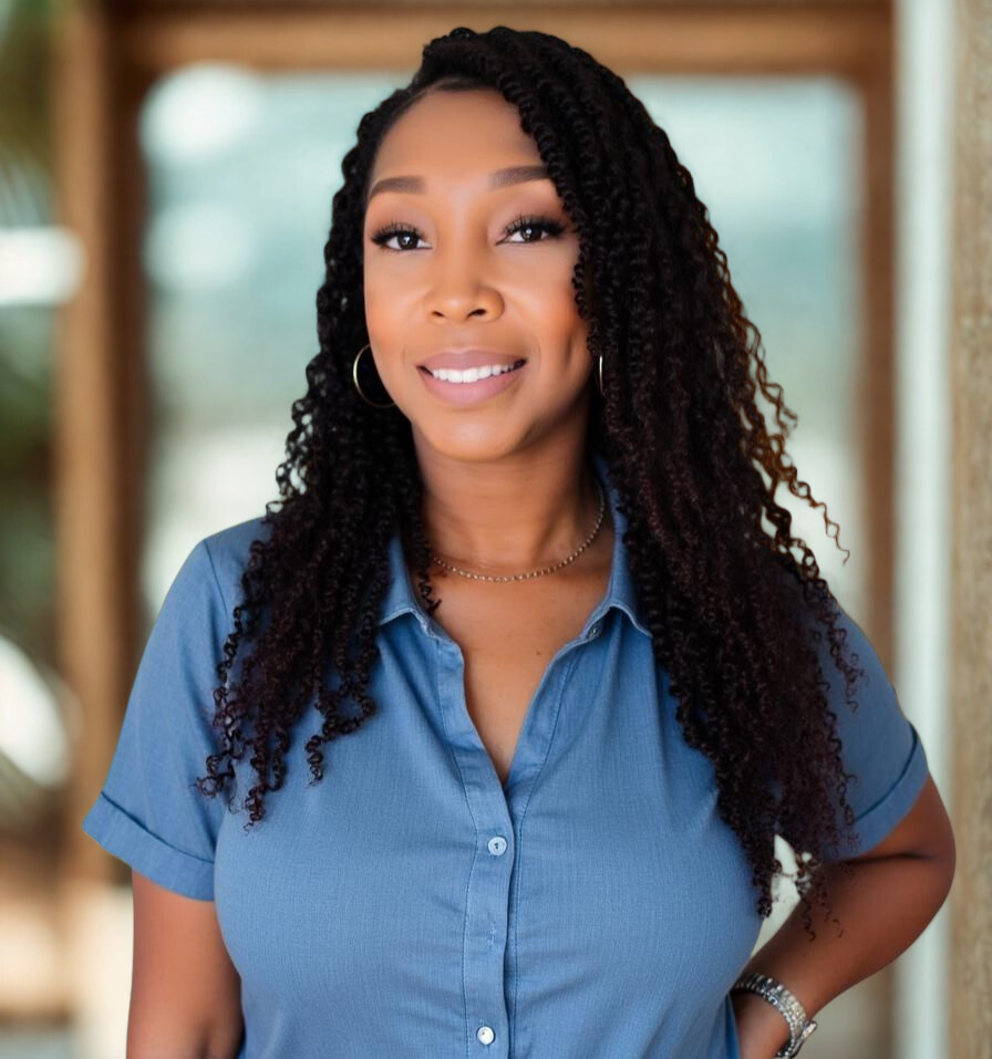 Advisor - Lacey McCloud