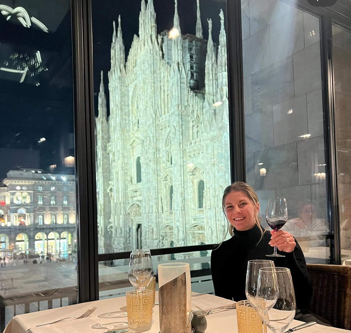 Advisor - Camila Correia