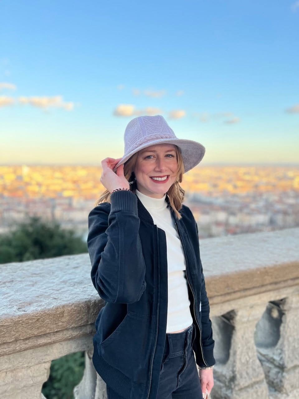 Advisor - Sydney Smith