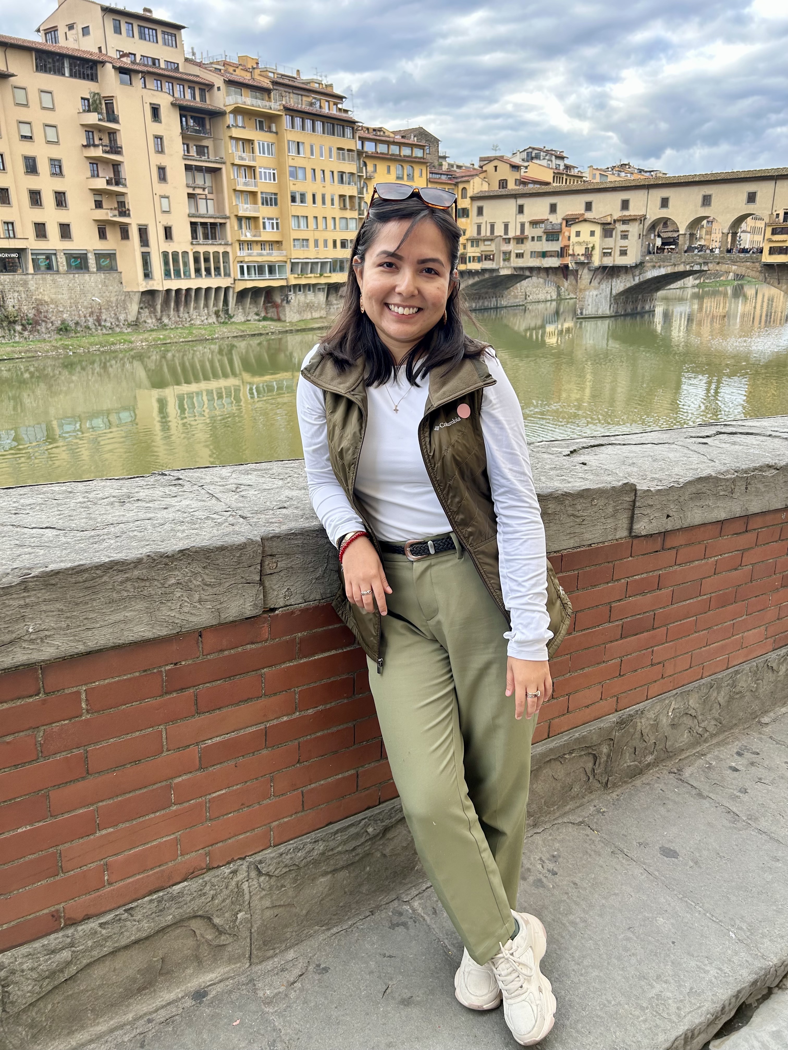 Fora Author - Valeria Flores