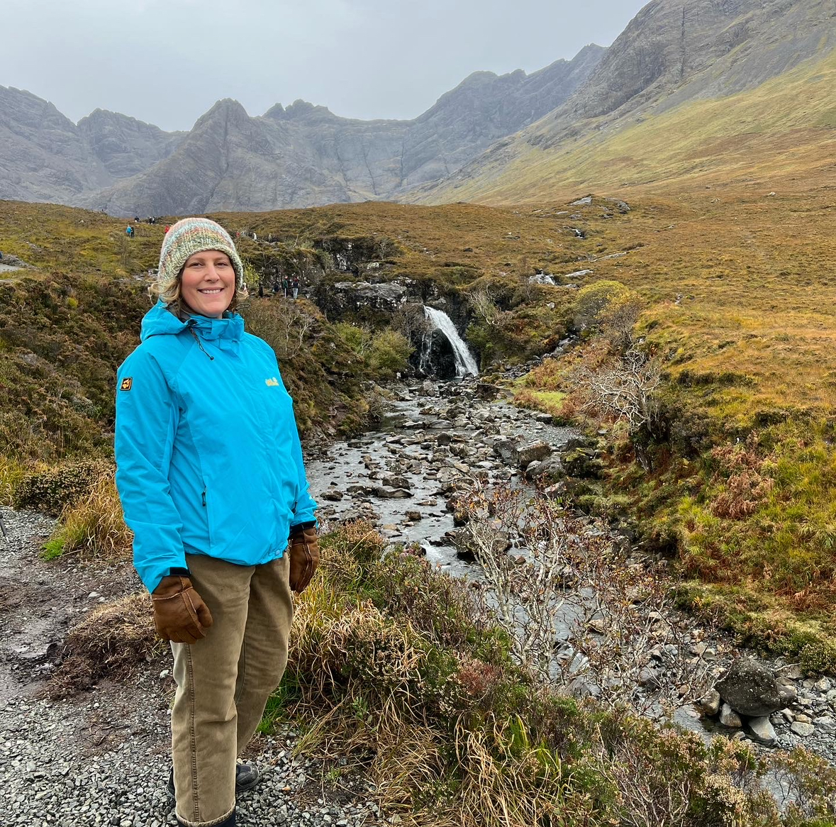 Fora Author - Katie Pino