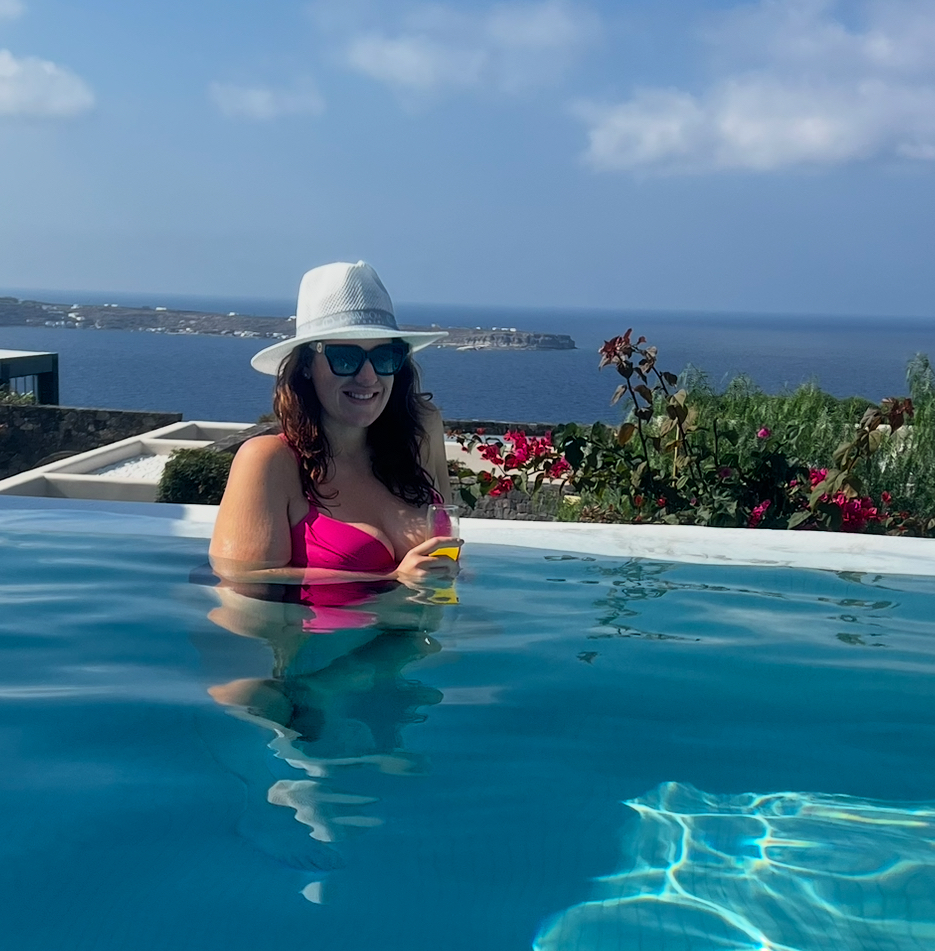 Advisor - Caitlin Galanopoulos