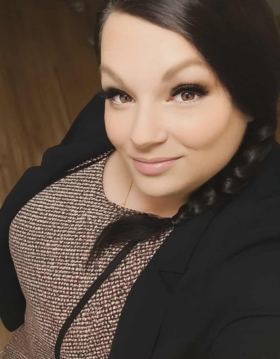 Advisor - Marian Etter