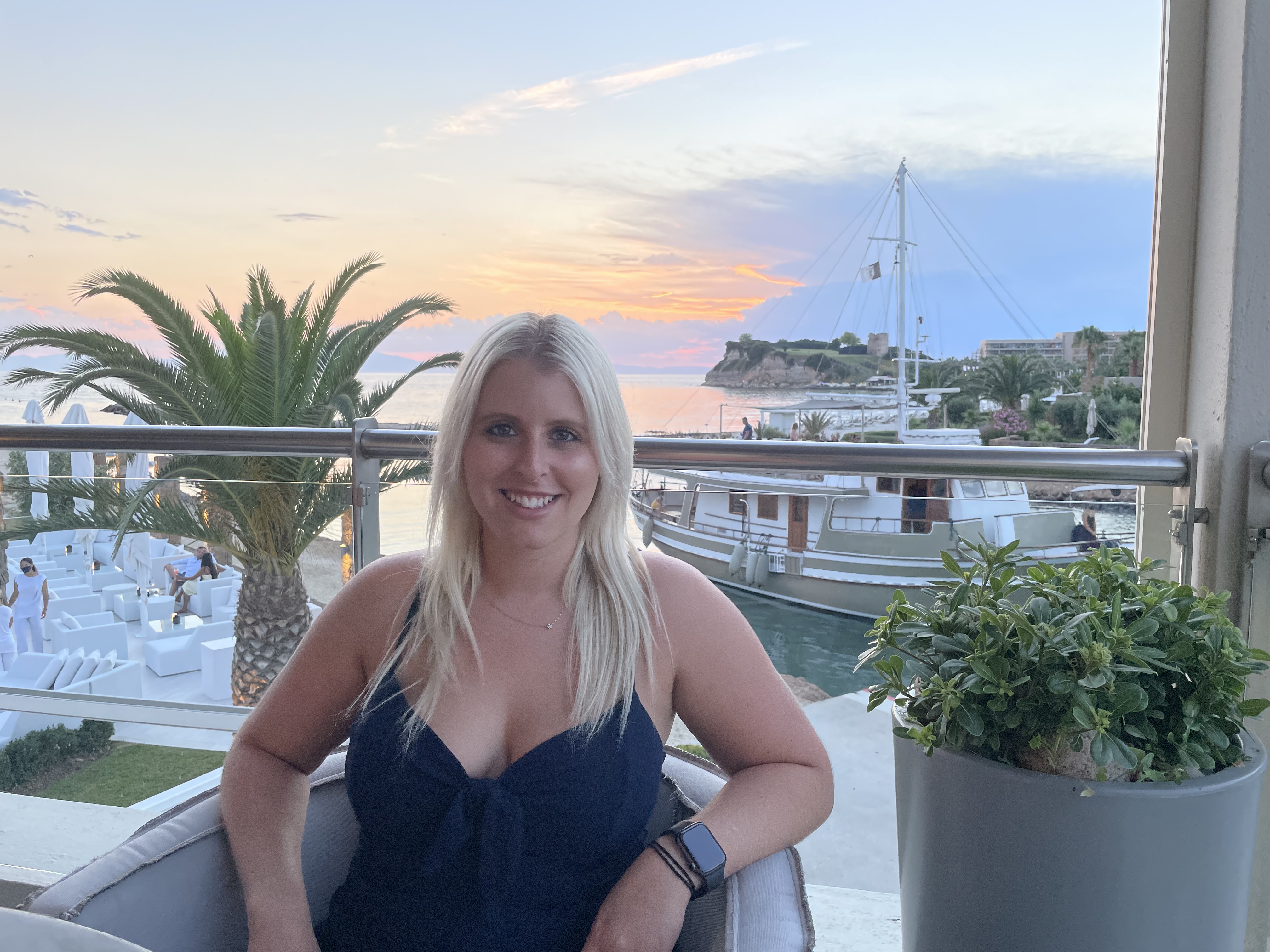 Fora Author - Kelly Gavson