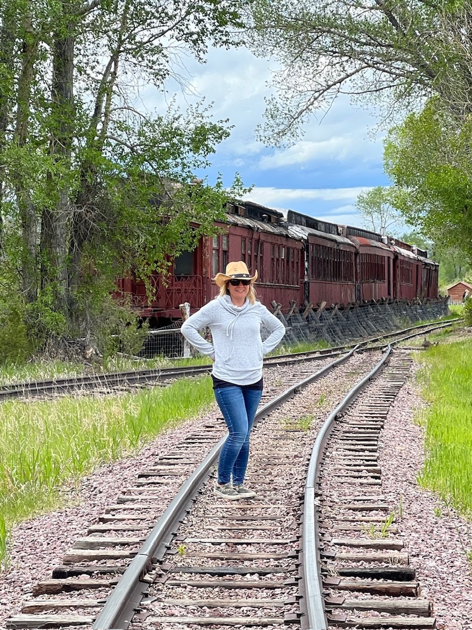 Advisor - Kelly Pollard