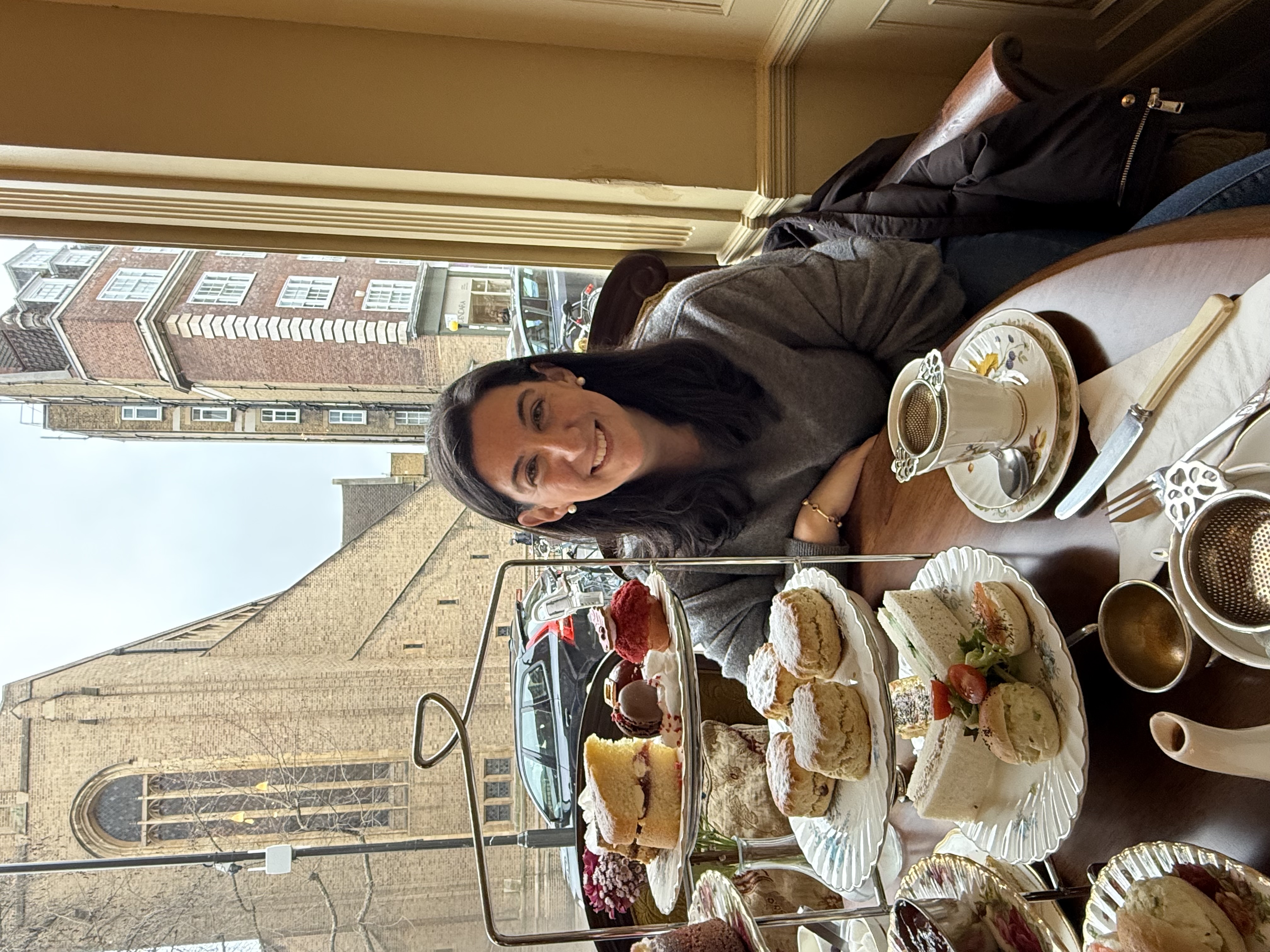 Joanna Vinick curated by Joanna Vinick