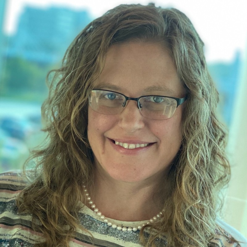 Fora Author - Kari Kenobbie-Espin