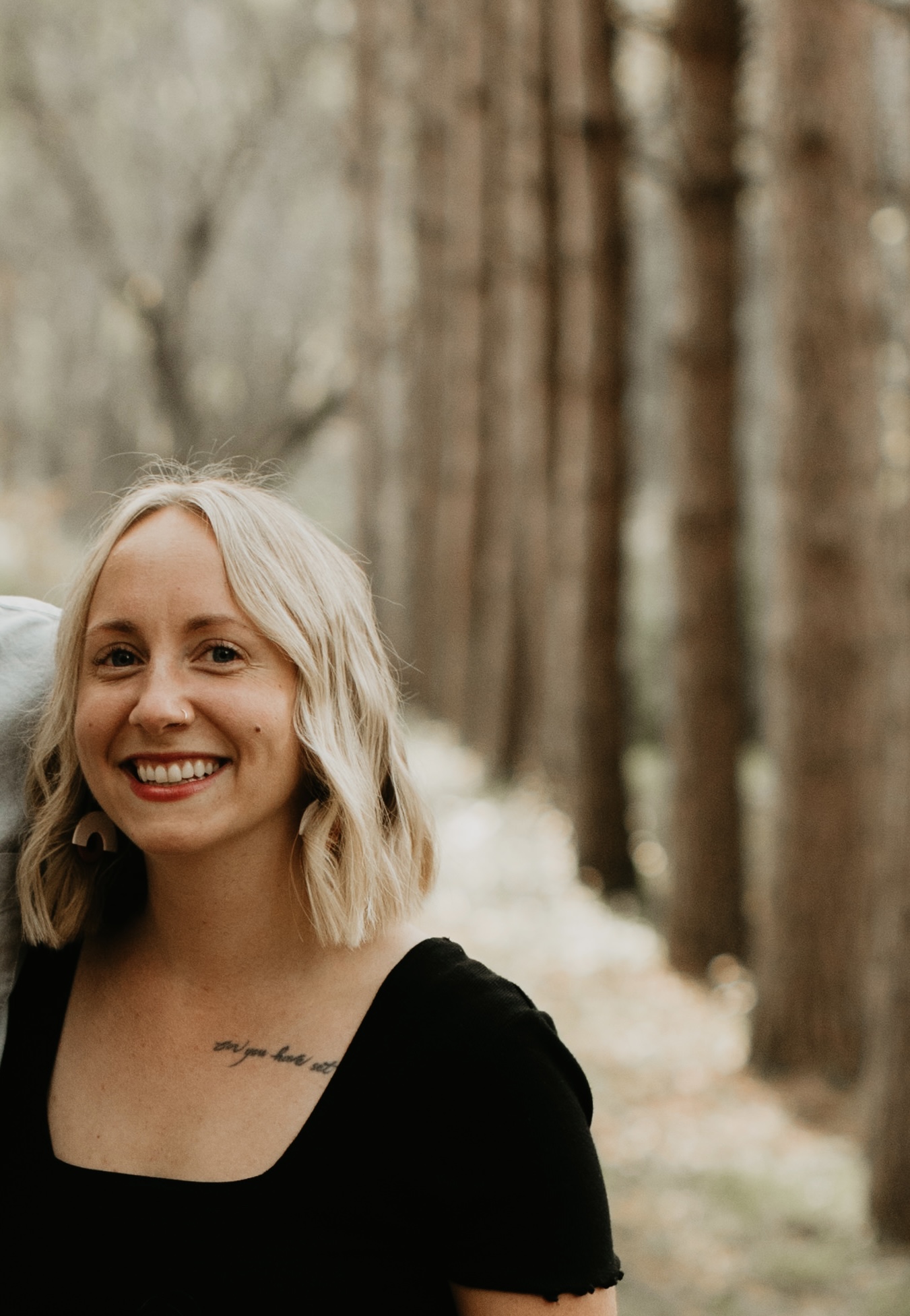 Fora Author - Kelly Eppinger