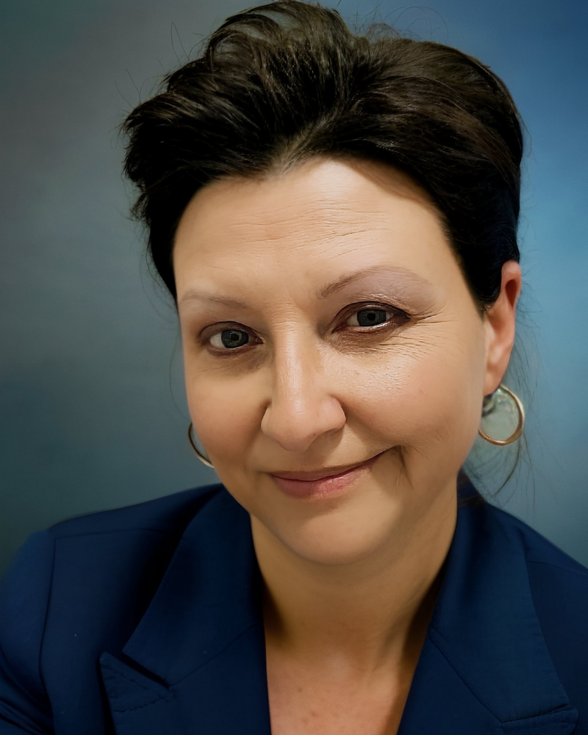Fora Author - Delia Porter