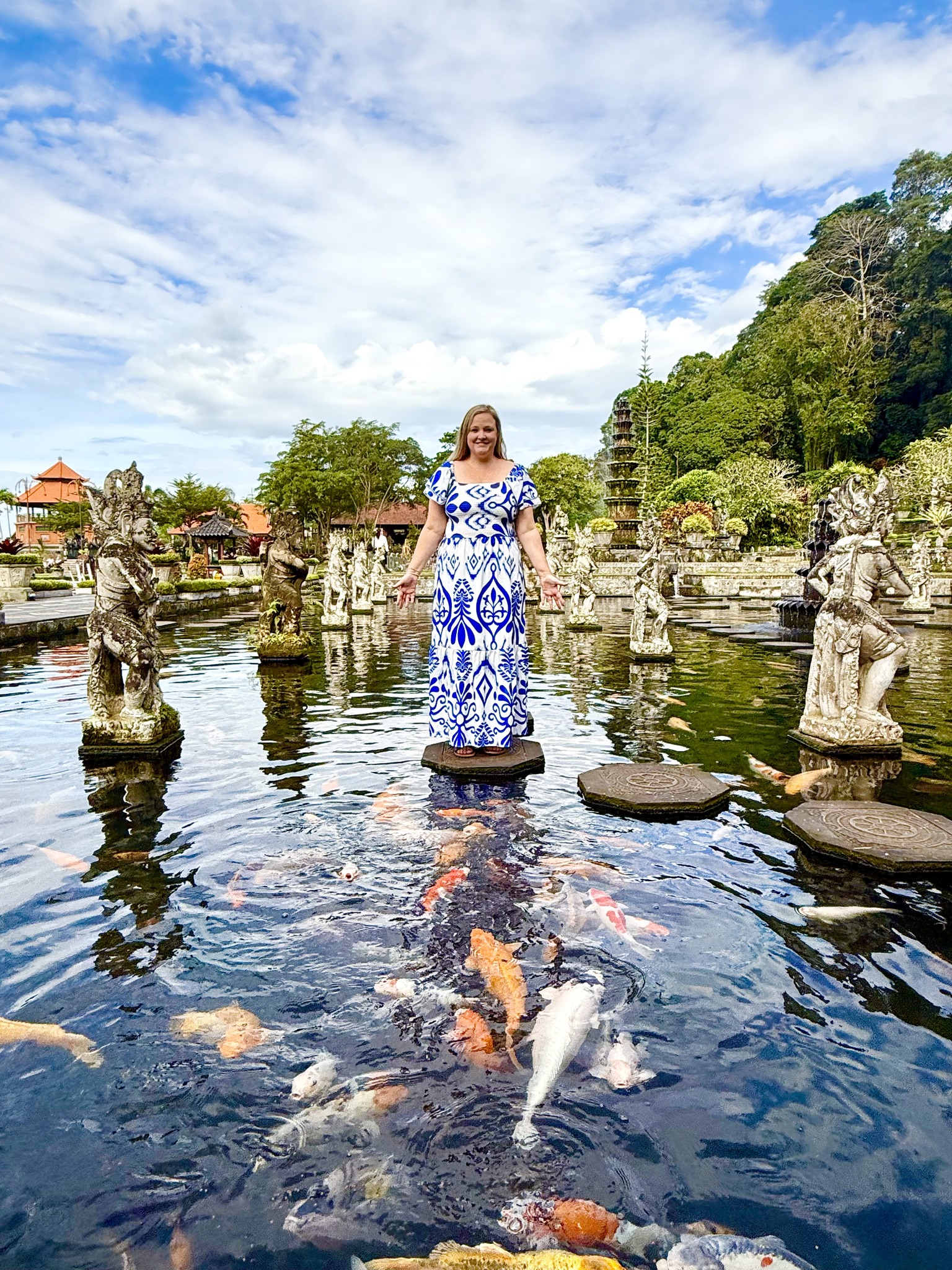 Advisor - Maggie Hopkirk