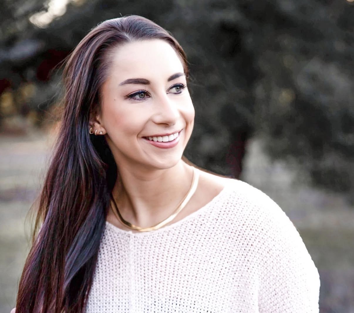 Advisor - Isabella Mayer