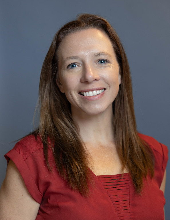 Fora Author - Angela Reamer