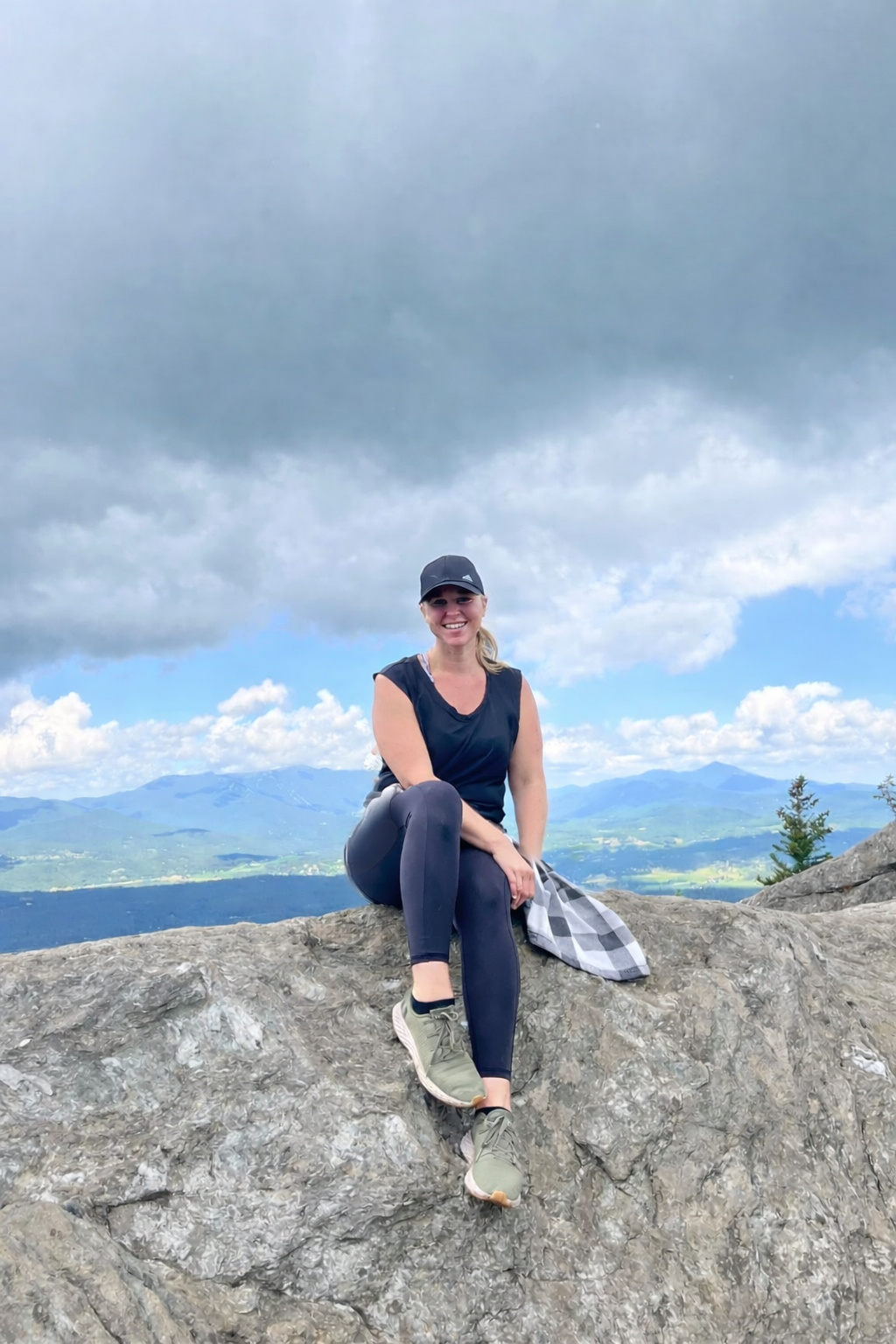 Advisor - Sydney Lindblad