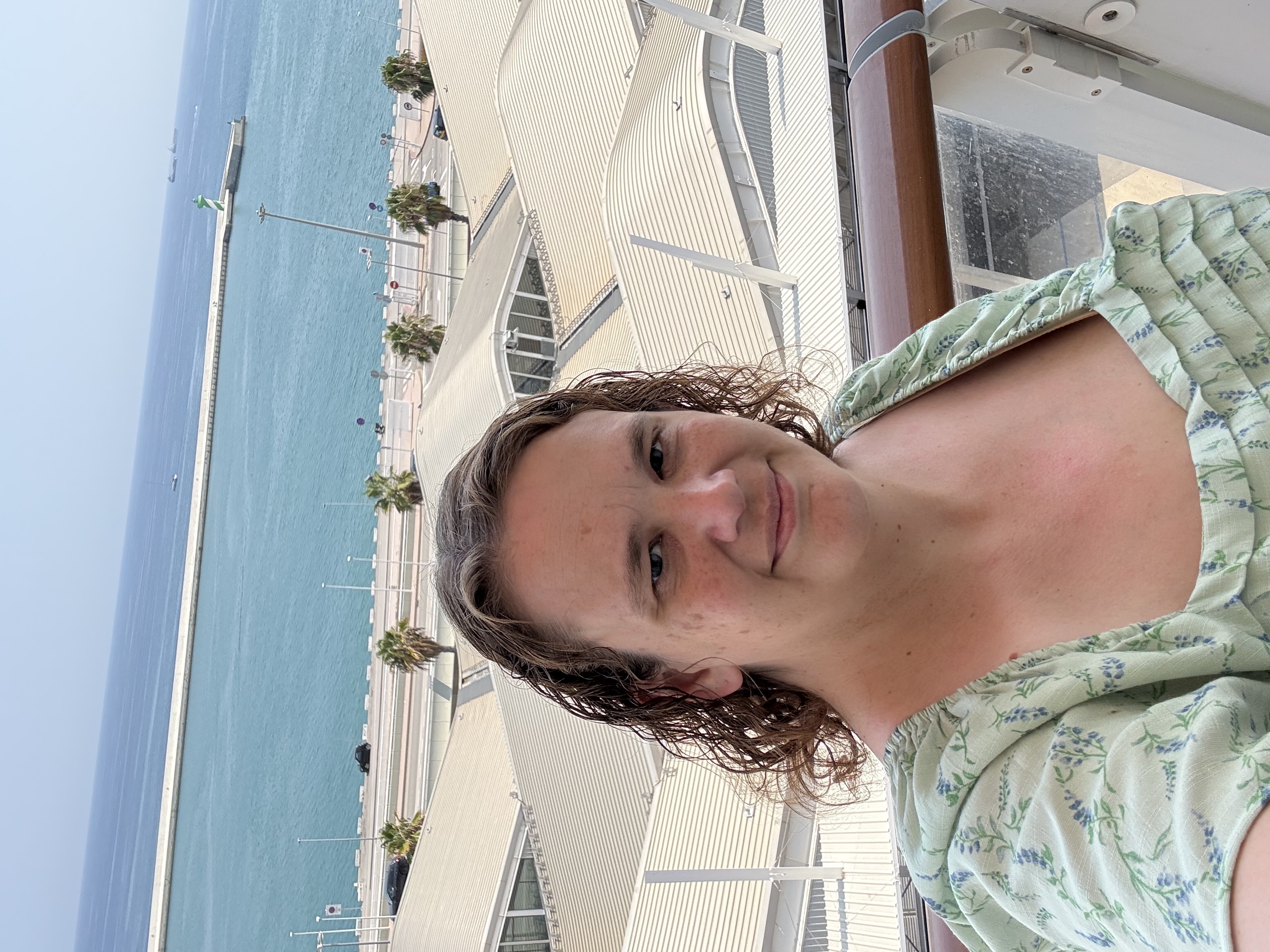 Fora Author - Lynn Thaden