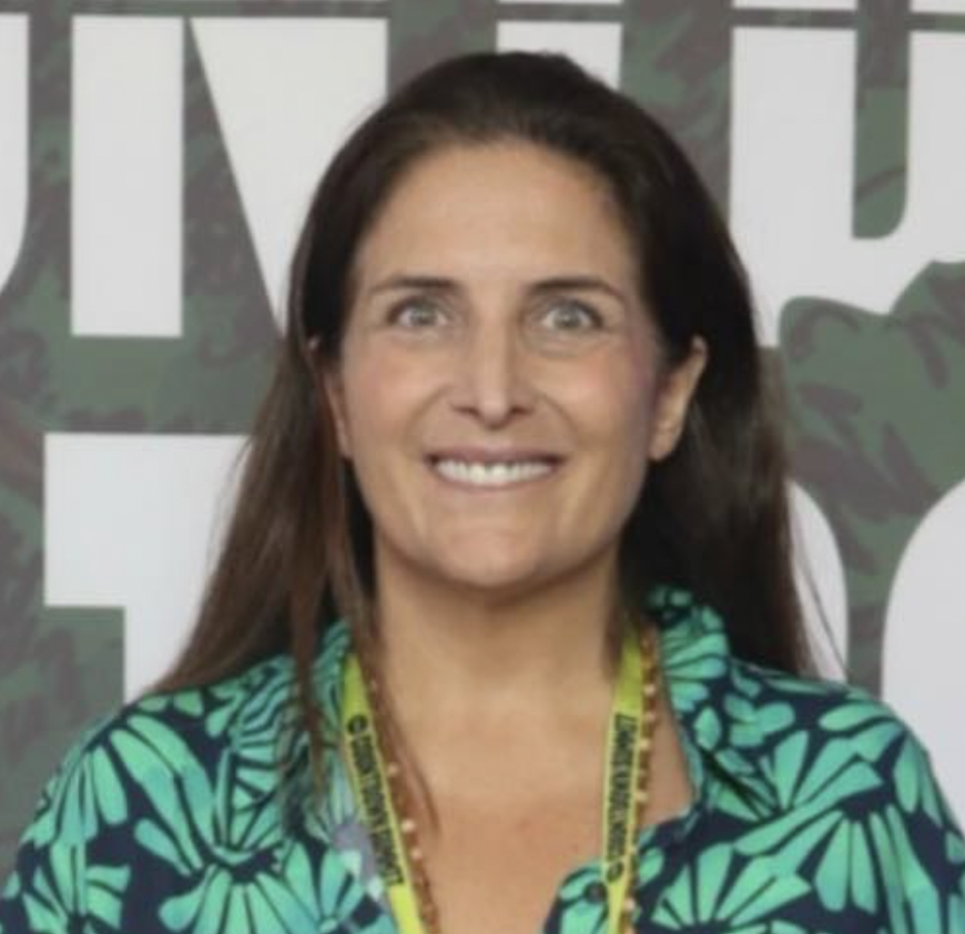 Fora Author - Maria Crescia
