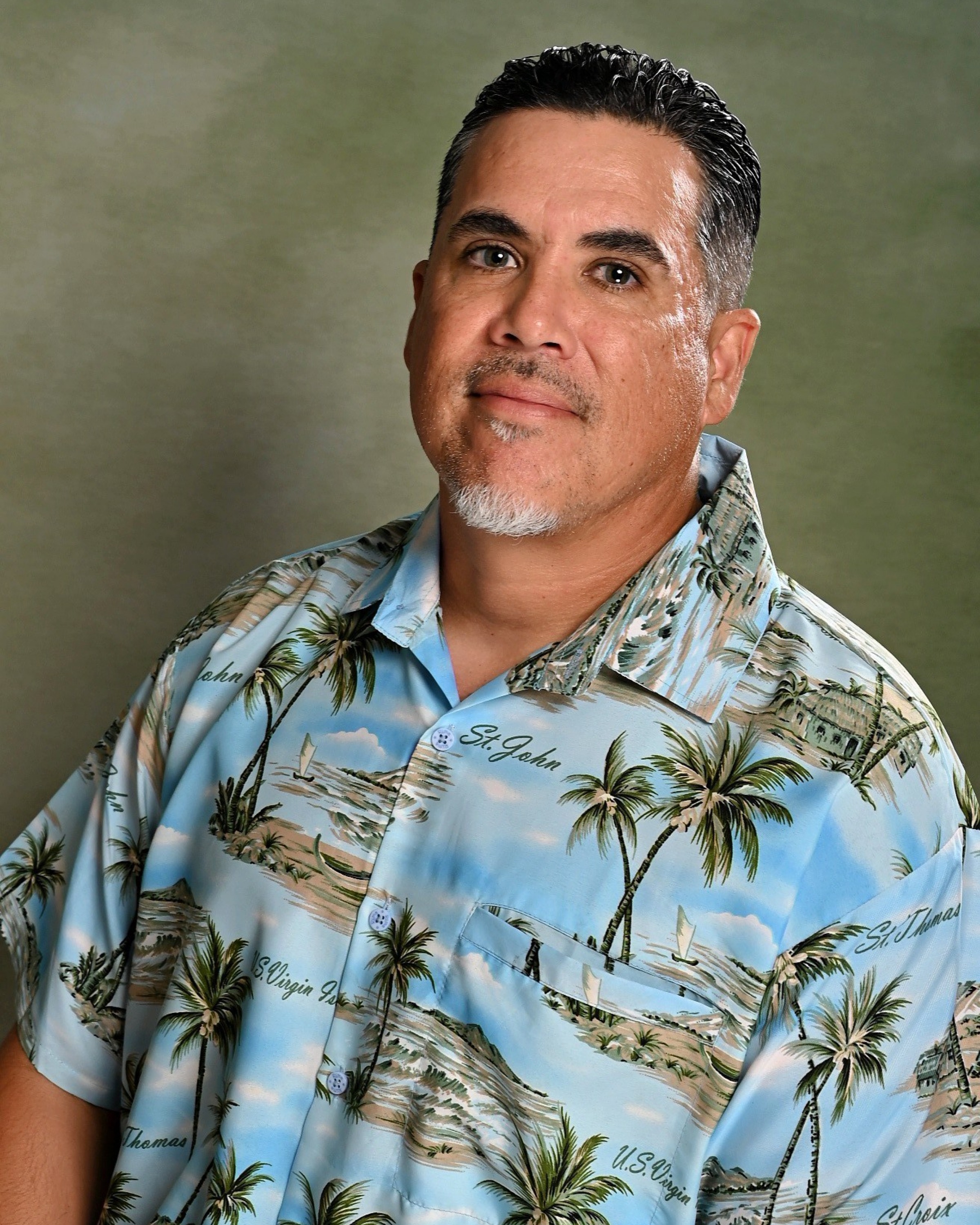 Advisor - Johnny Casaus