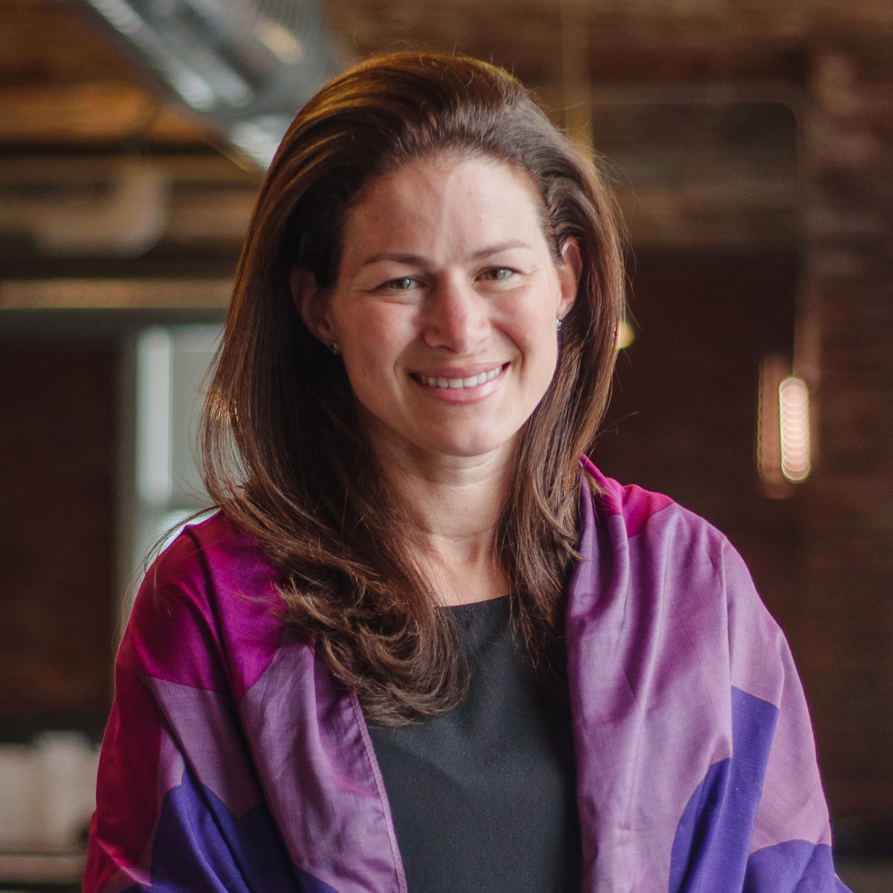 Fora Author - Karin Wood