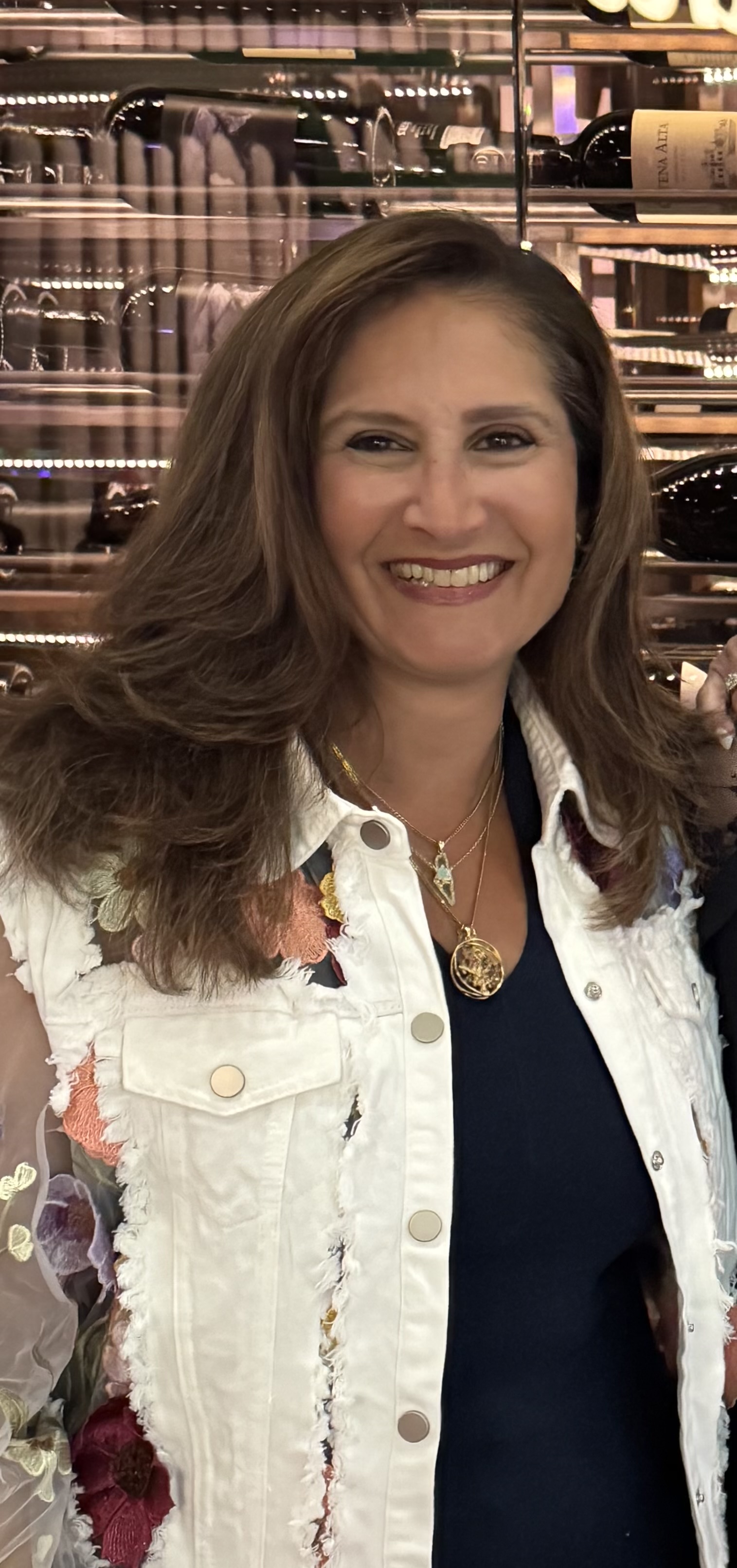 Advisor - Sari Ancona