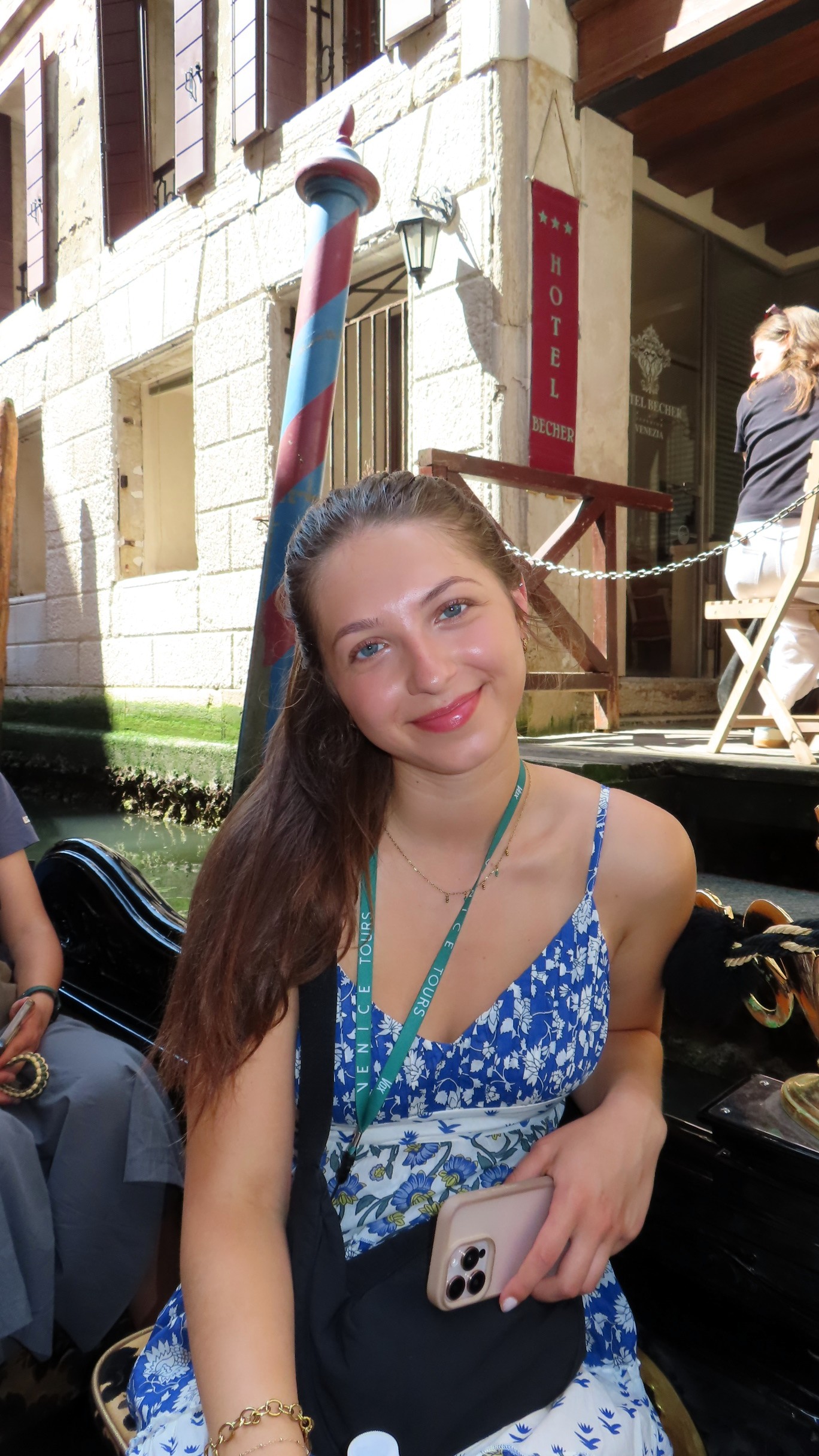 Advisor - Irie Silva