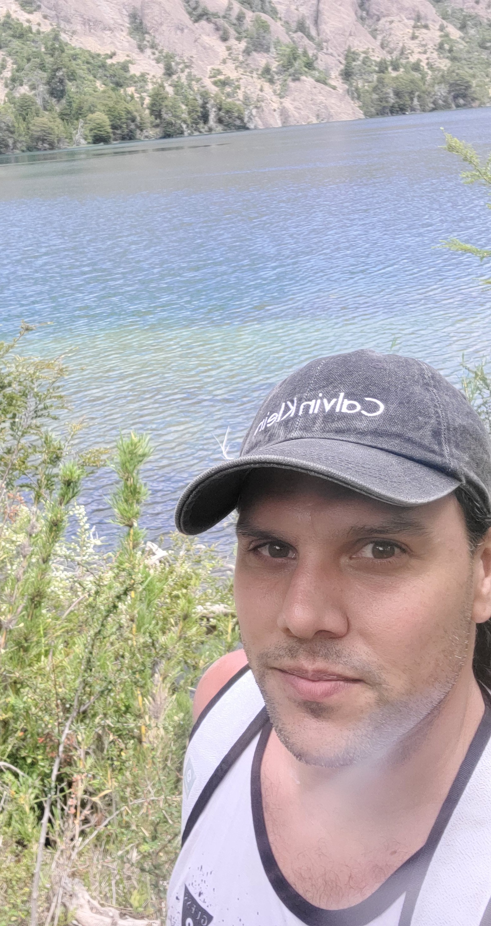 Fora Author - Gonzalo Acera