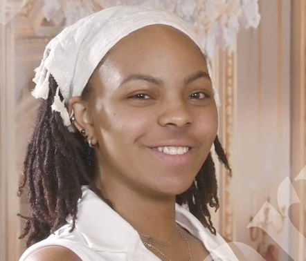 Fora Author - Alondrya Richardson
