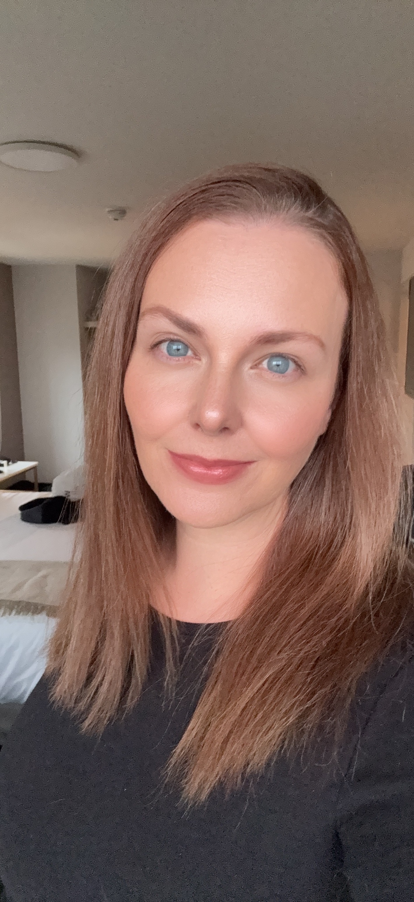 Fora Author - Teneille Falt