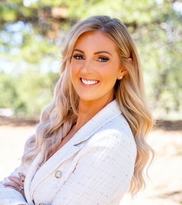 Fora Author - Kaitlyn Riggins