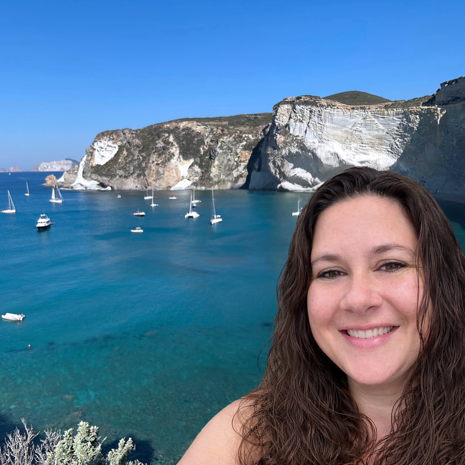 Fora Author - Jessica Crispo