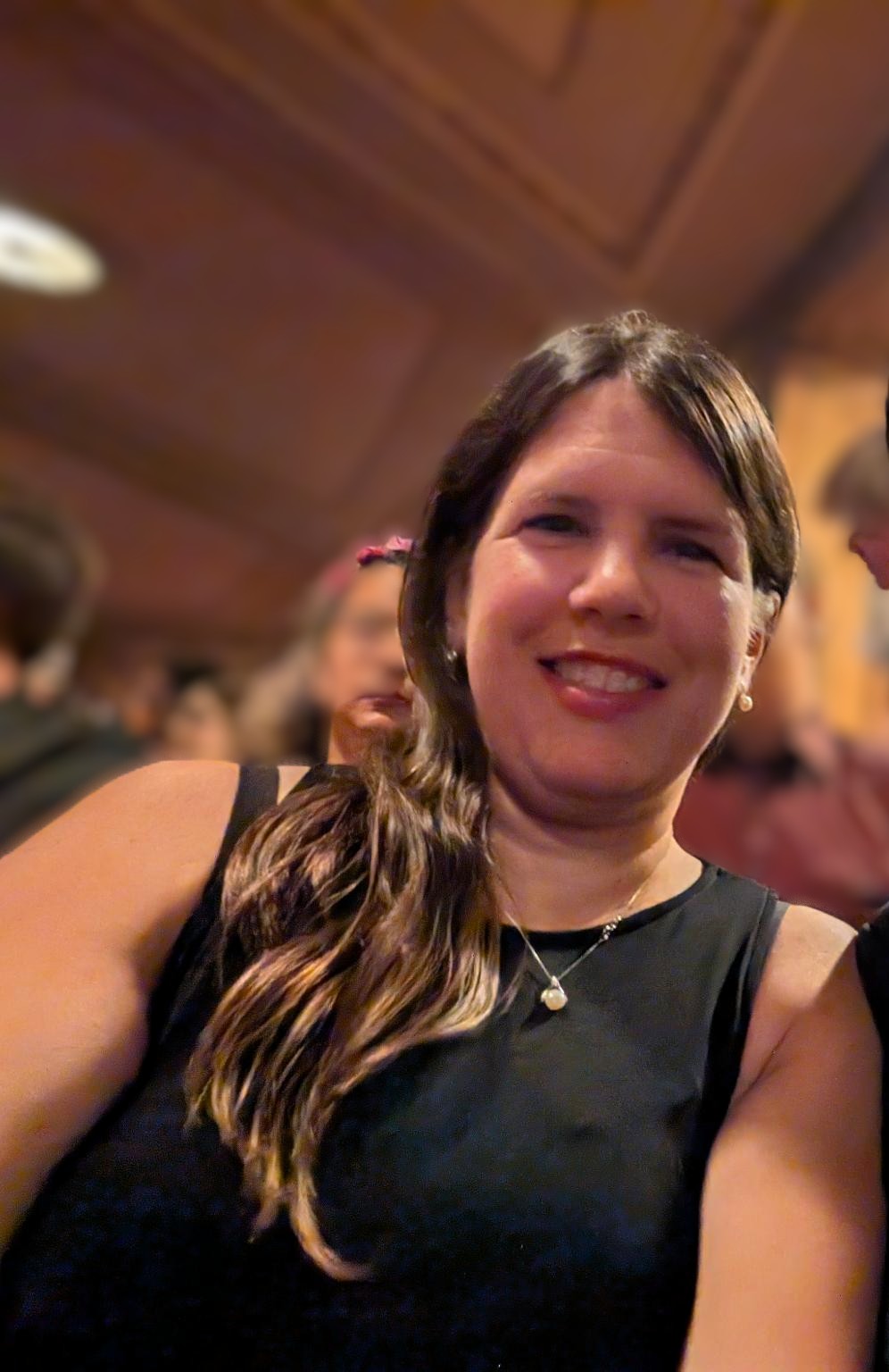 Fora Author - Danielle Payne