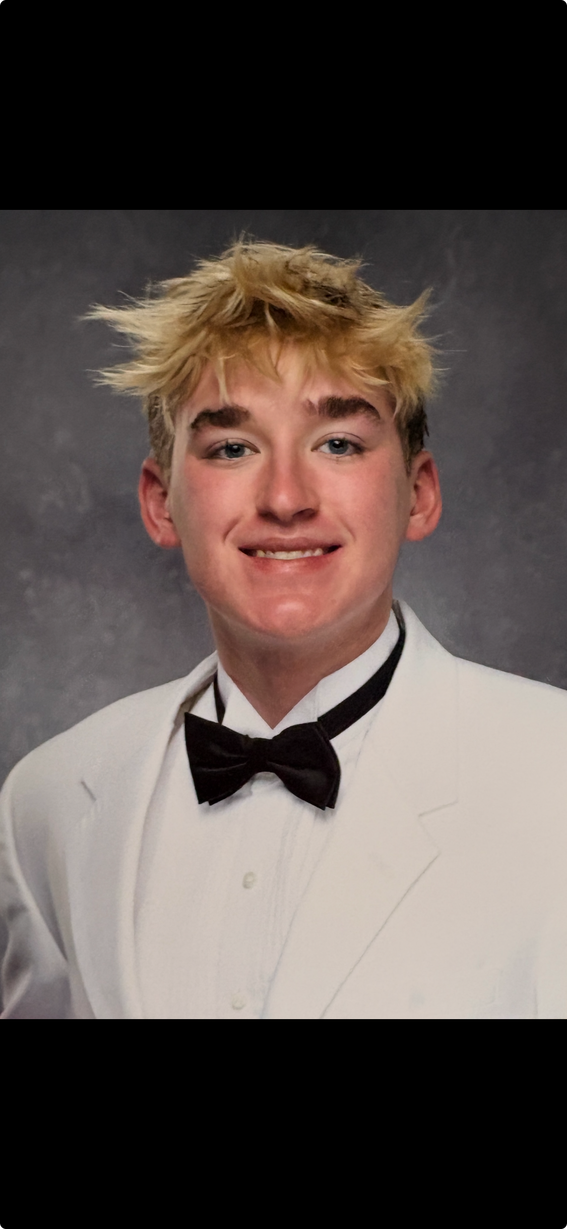 Fora Author - Carson Wohlleb