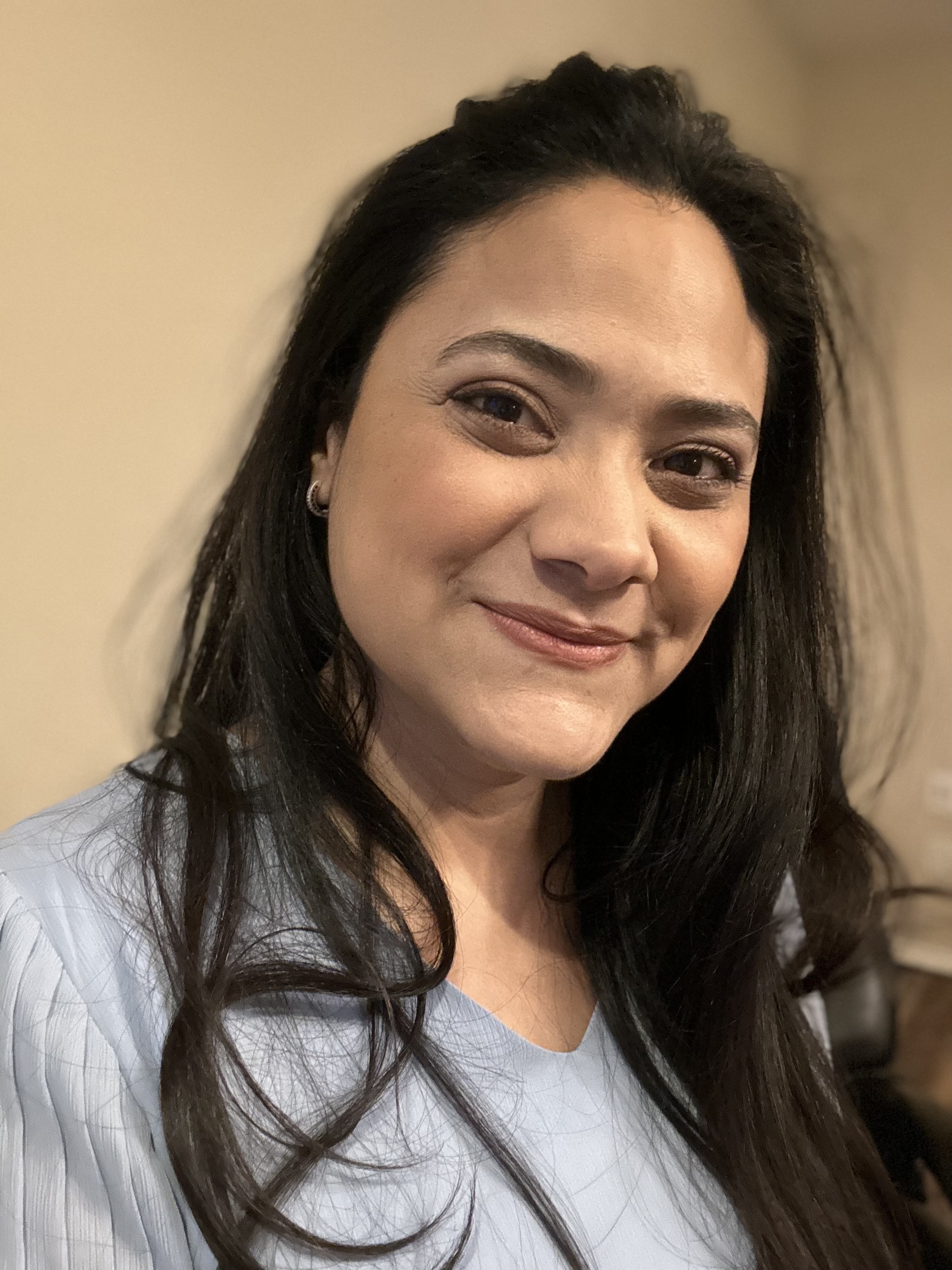 Fora Author - Neysha Kurilenko