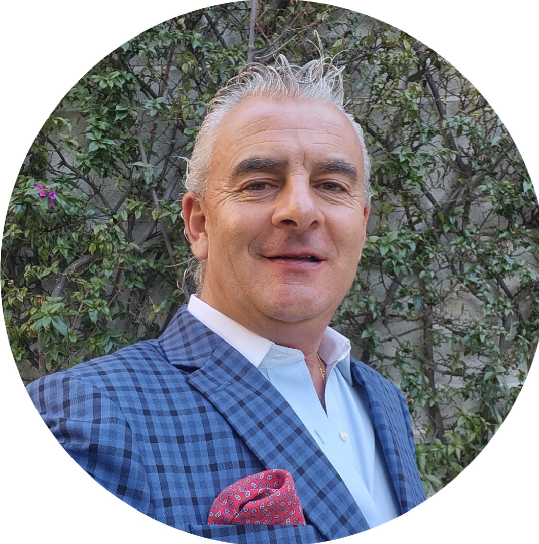 Fora Author - Victoriano Aja Banos