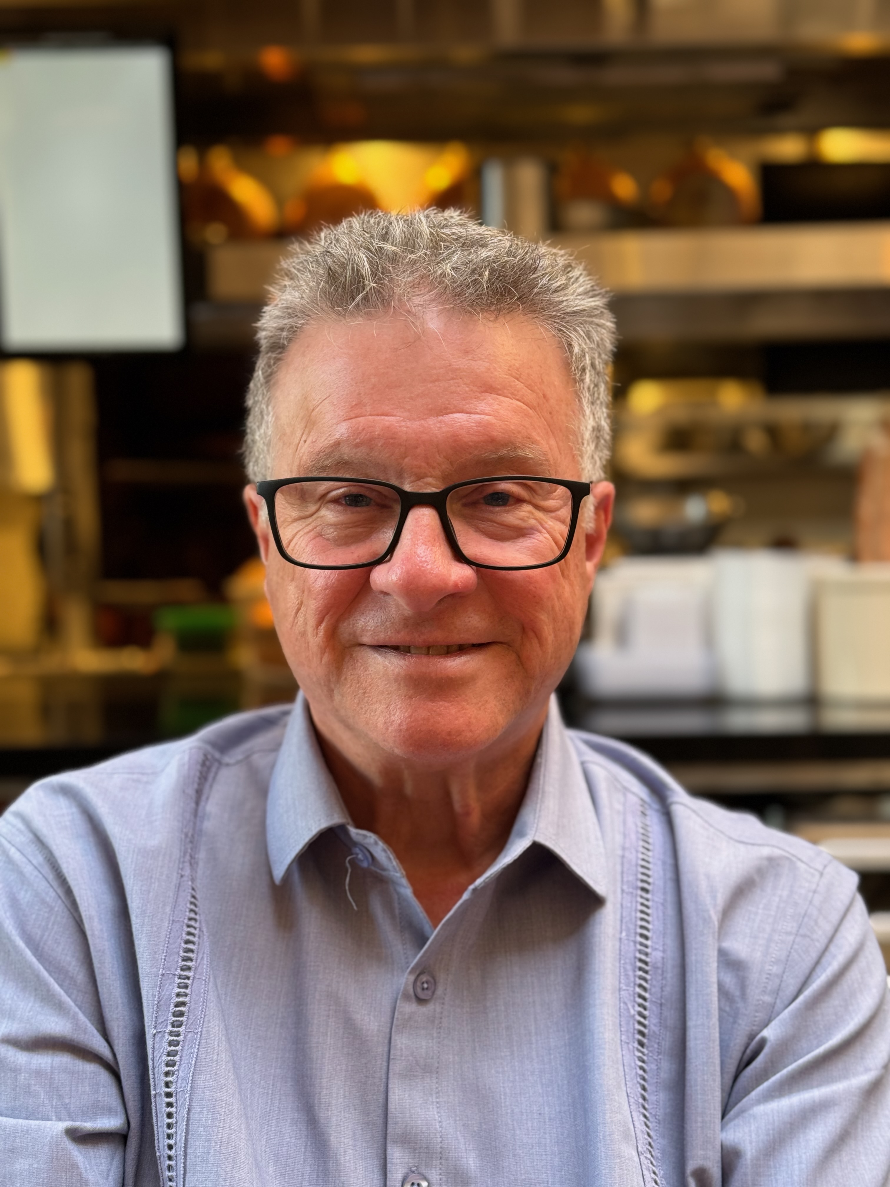 Fora Author - Michael Robertson